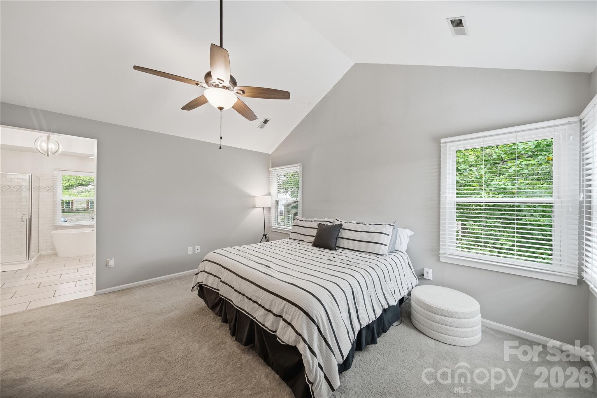 9924 Raddington Lane — Charlotte