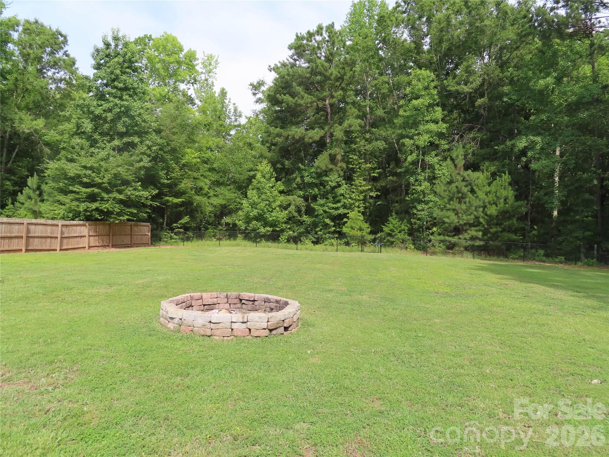 2239 Cedar Road — York