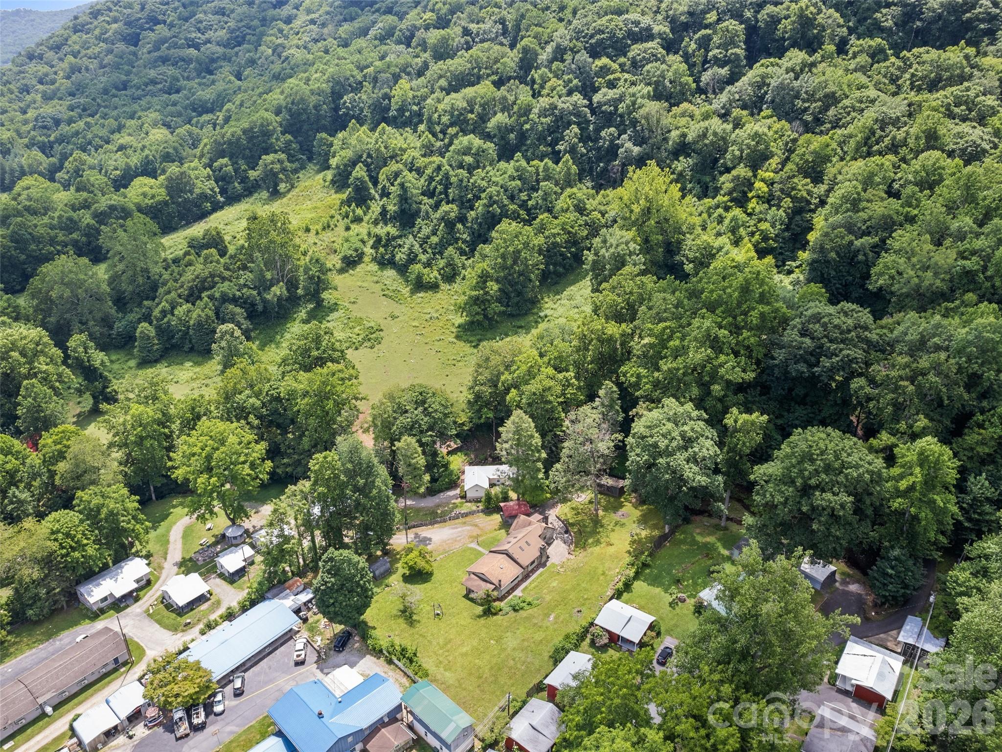 64 Turner Branch — Maggie Valley
