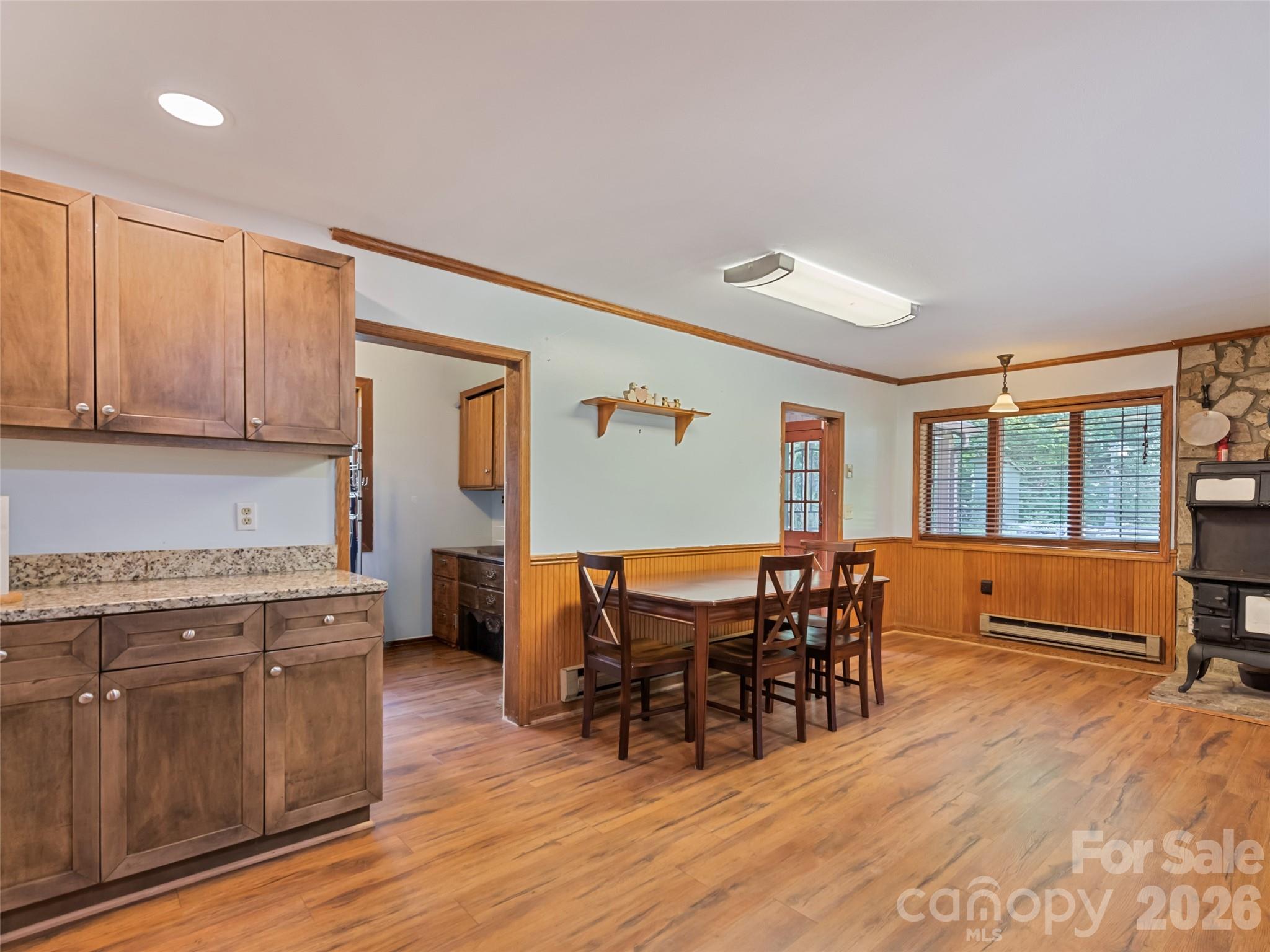 64 Turner Branch — Maggie Valley
