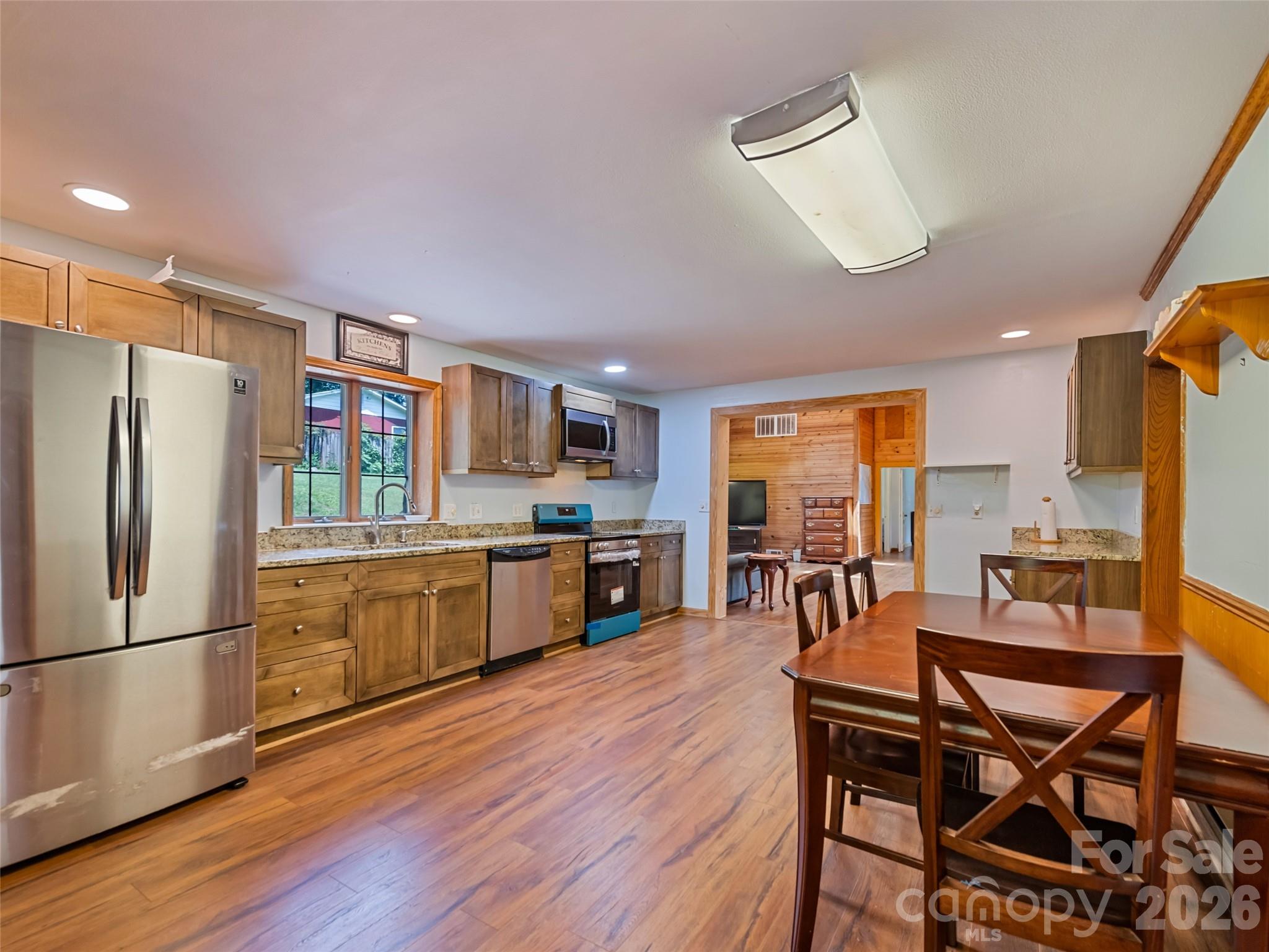 64 Turner Branch — Maggie Valley
