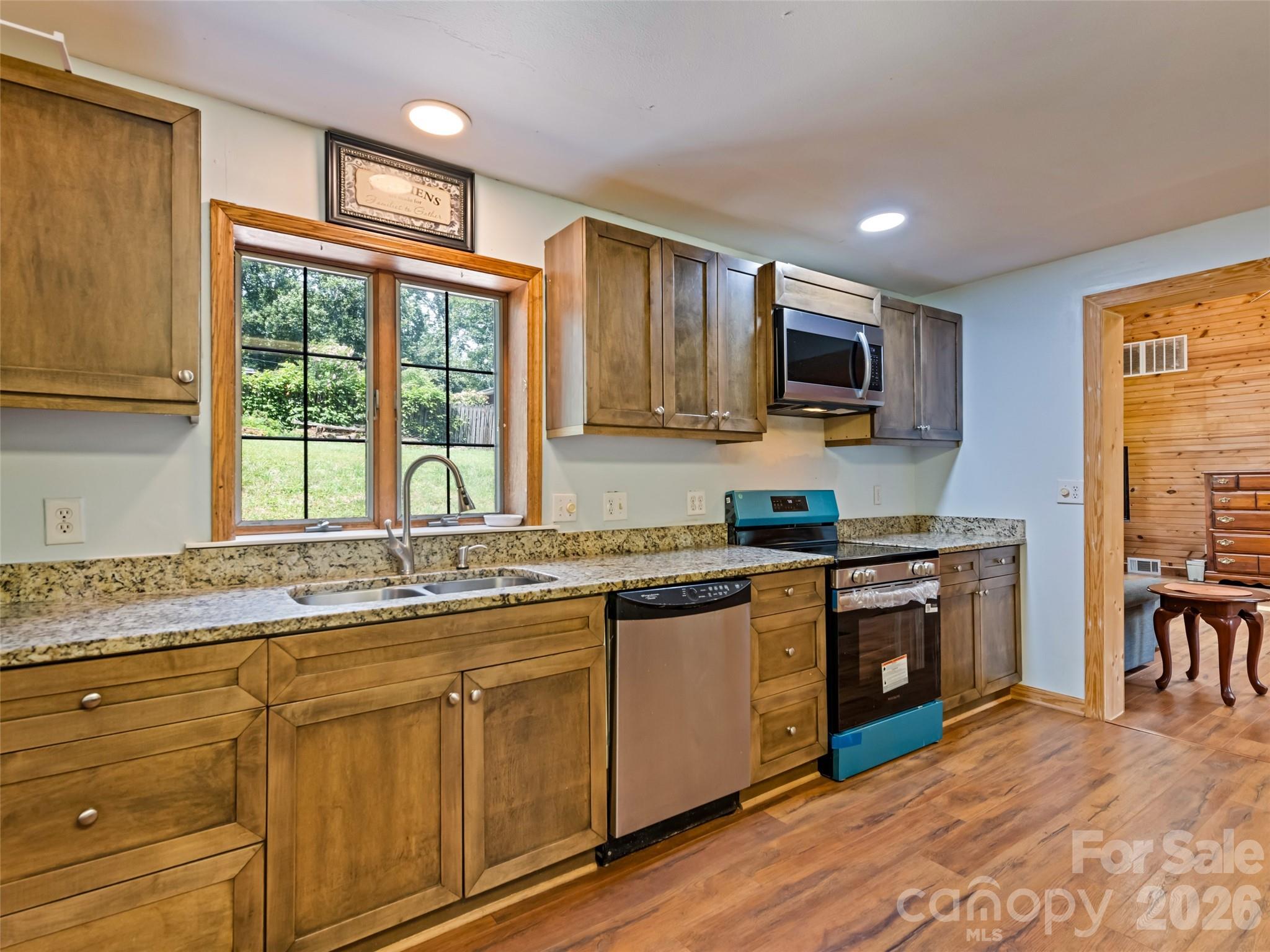 64 Turner Branch — Maggie Valley