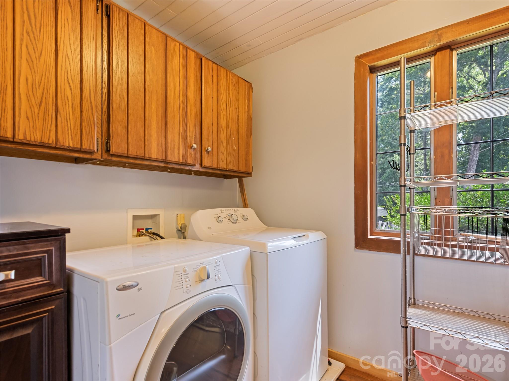 64 Turner Branch — Maggie Valley