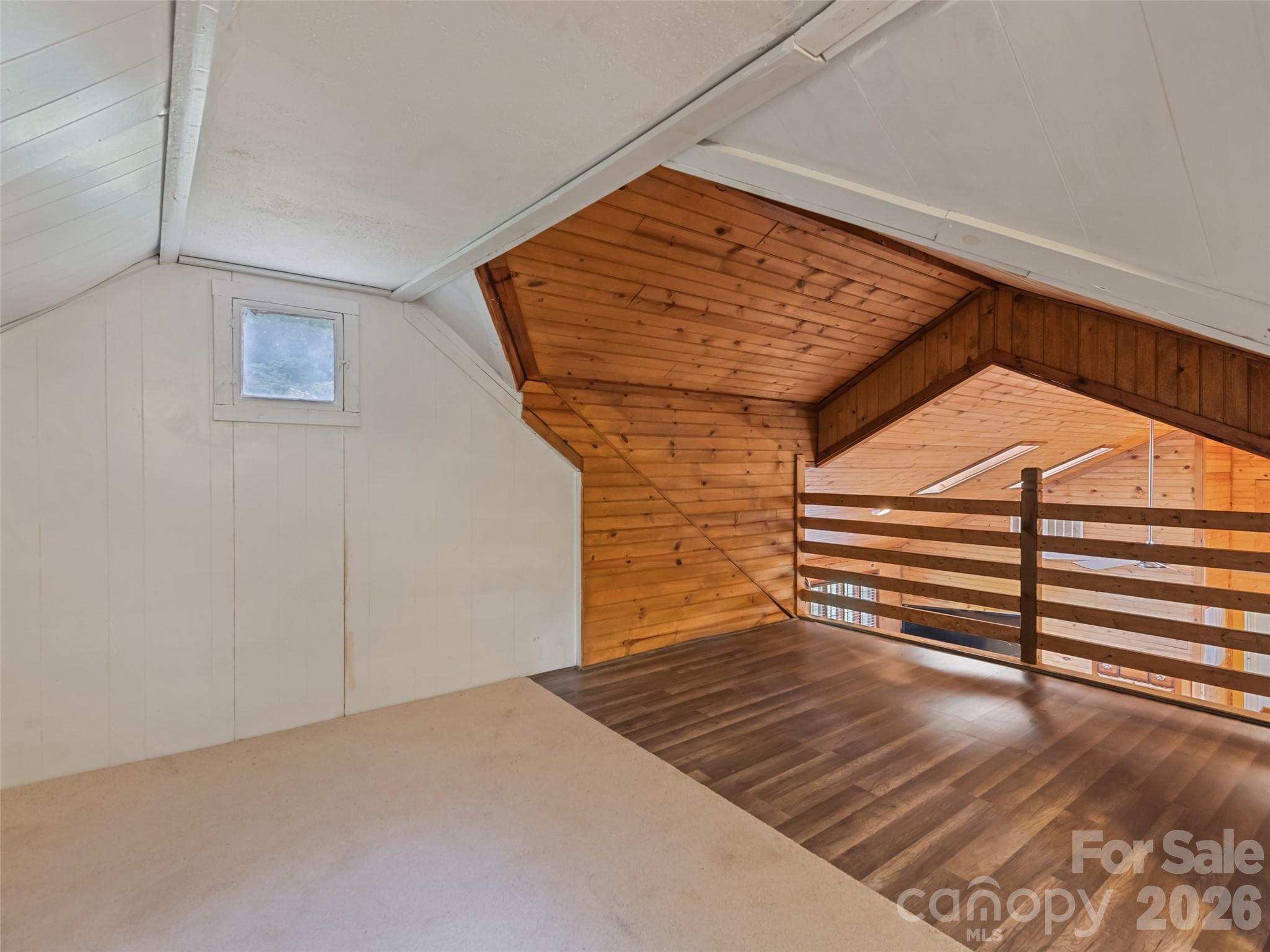64 Turner Branch — Maggie Valley
