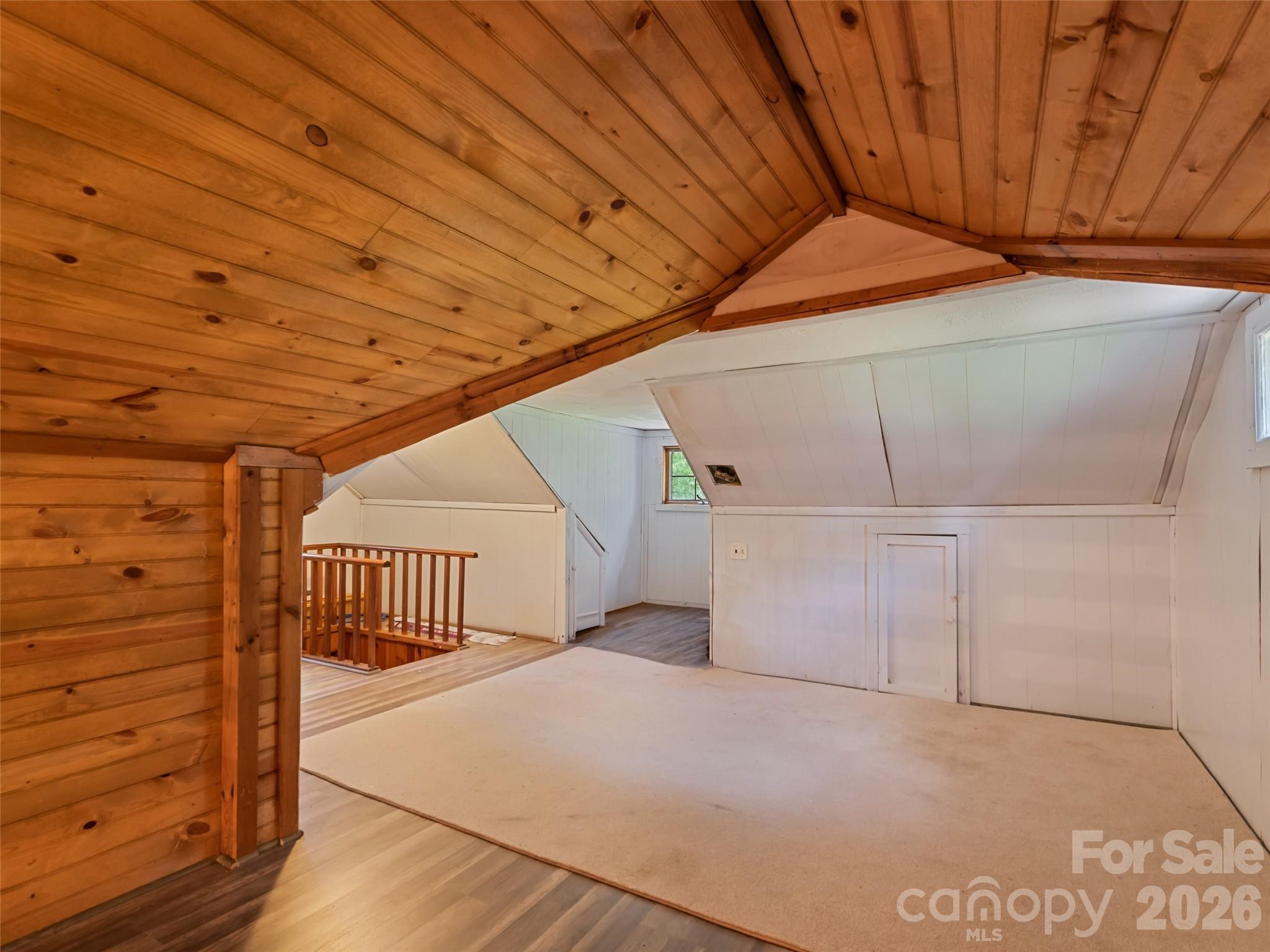 64 Turner Branch — Maggie Valley