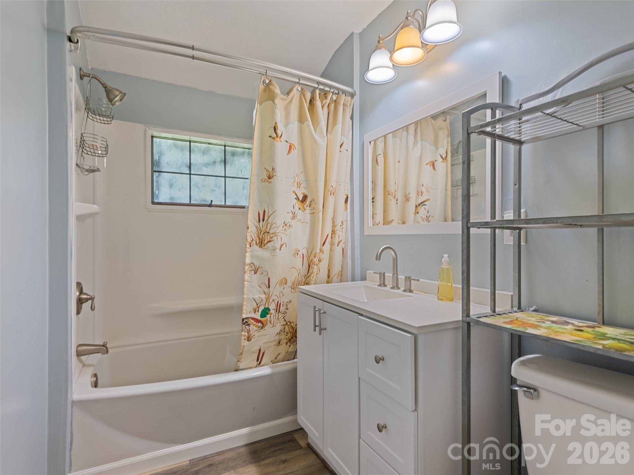 64 Turner Branch — Maggie Valley