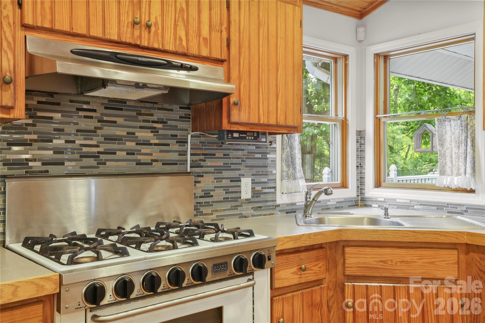 645 W Fork Creek Road — Saluda