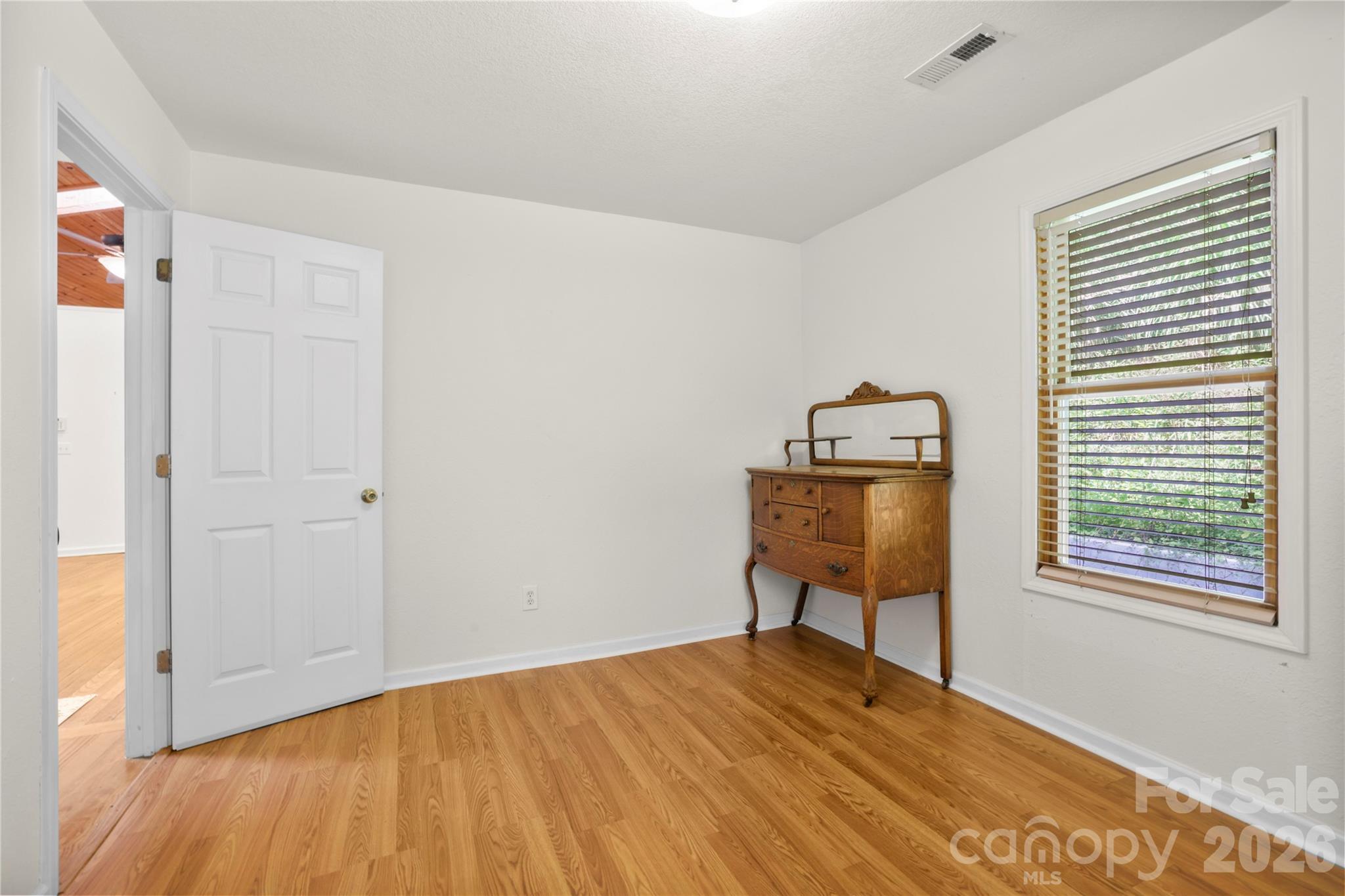 645 W Fork Creek Road — Saluda
