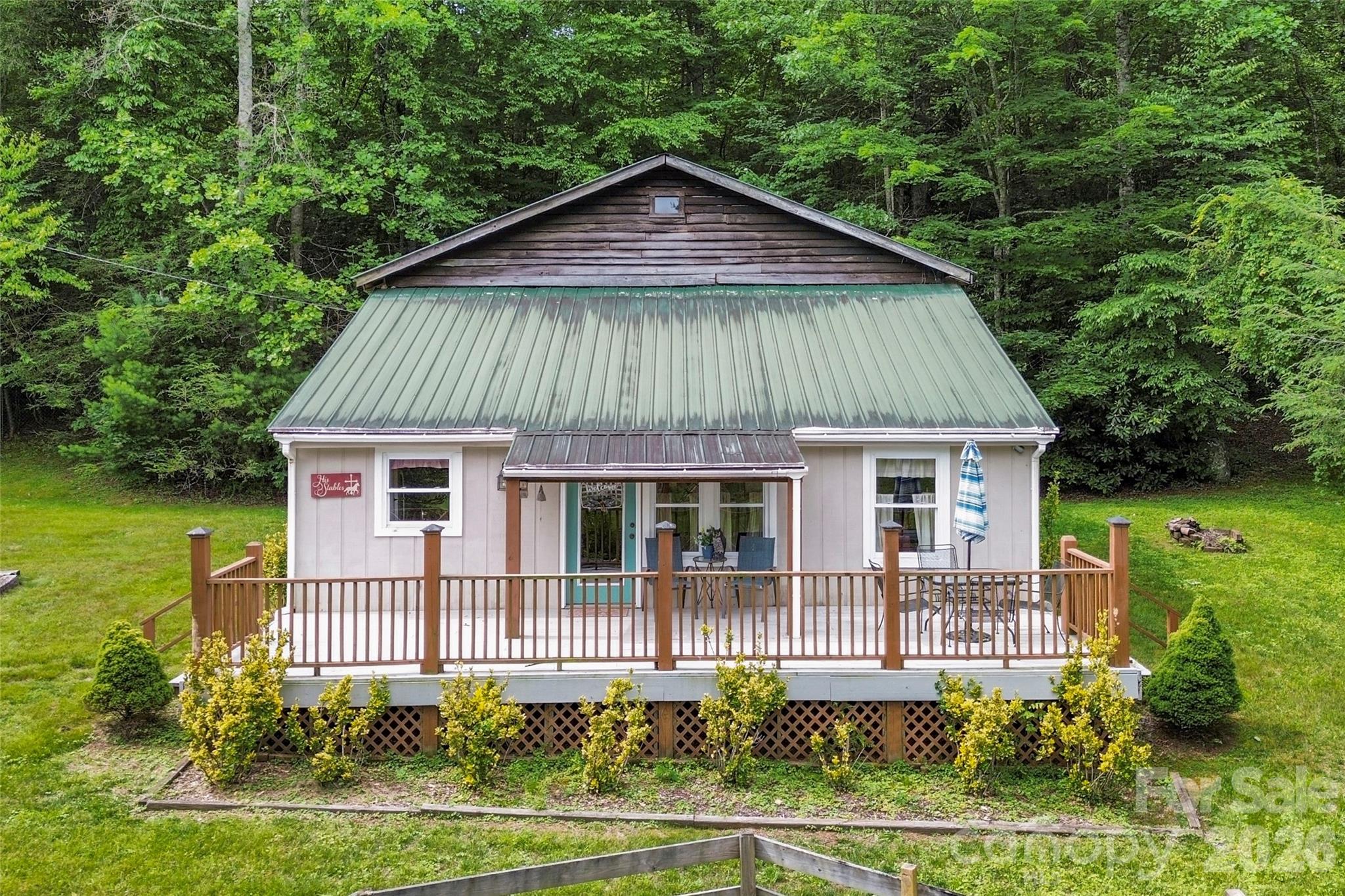 645 W Fork Creek Road — Saluda