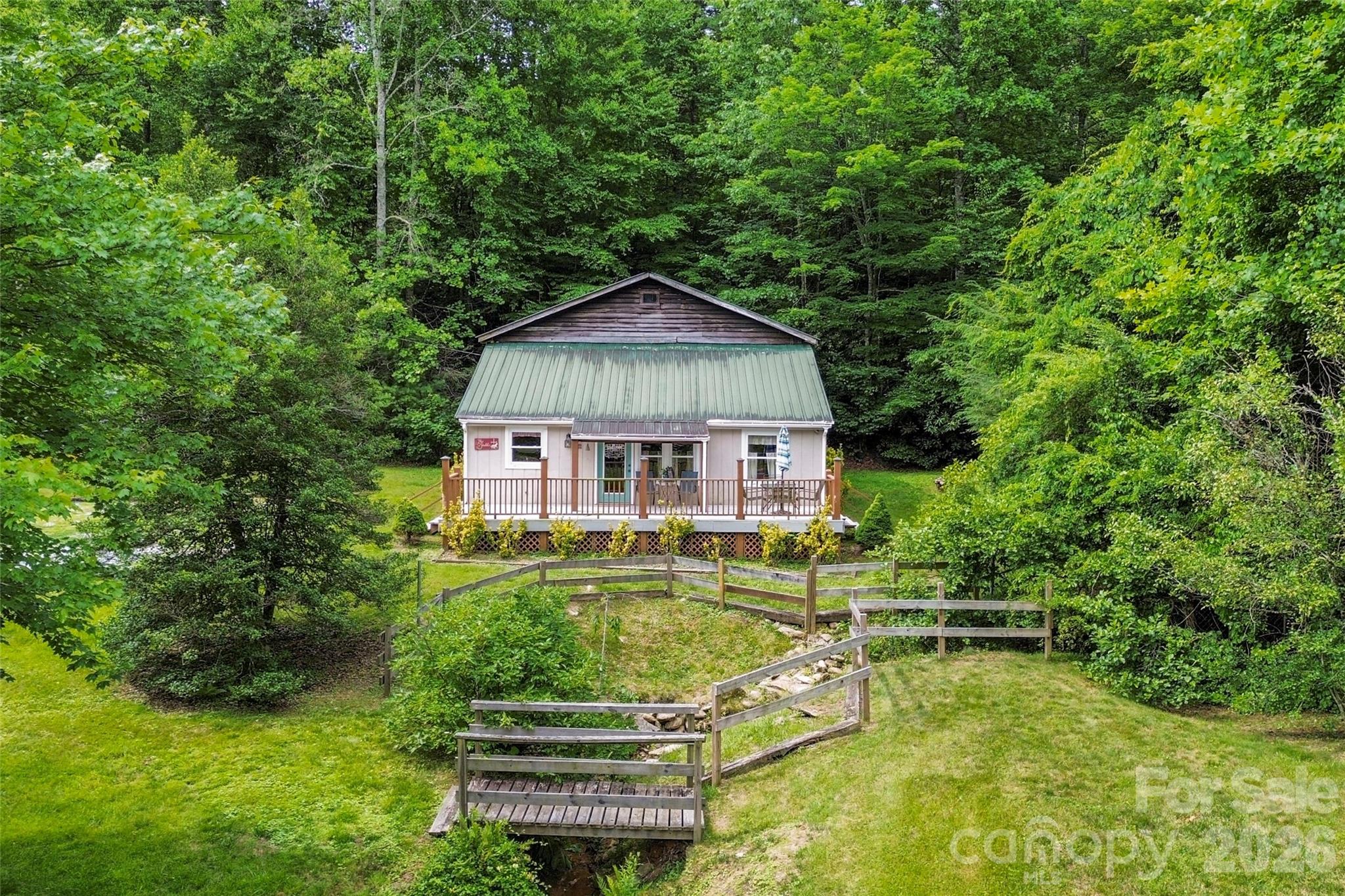 645 W Fork Creek Road — Saluda