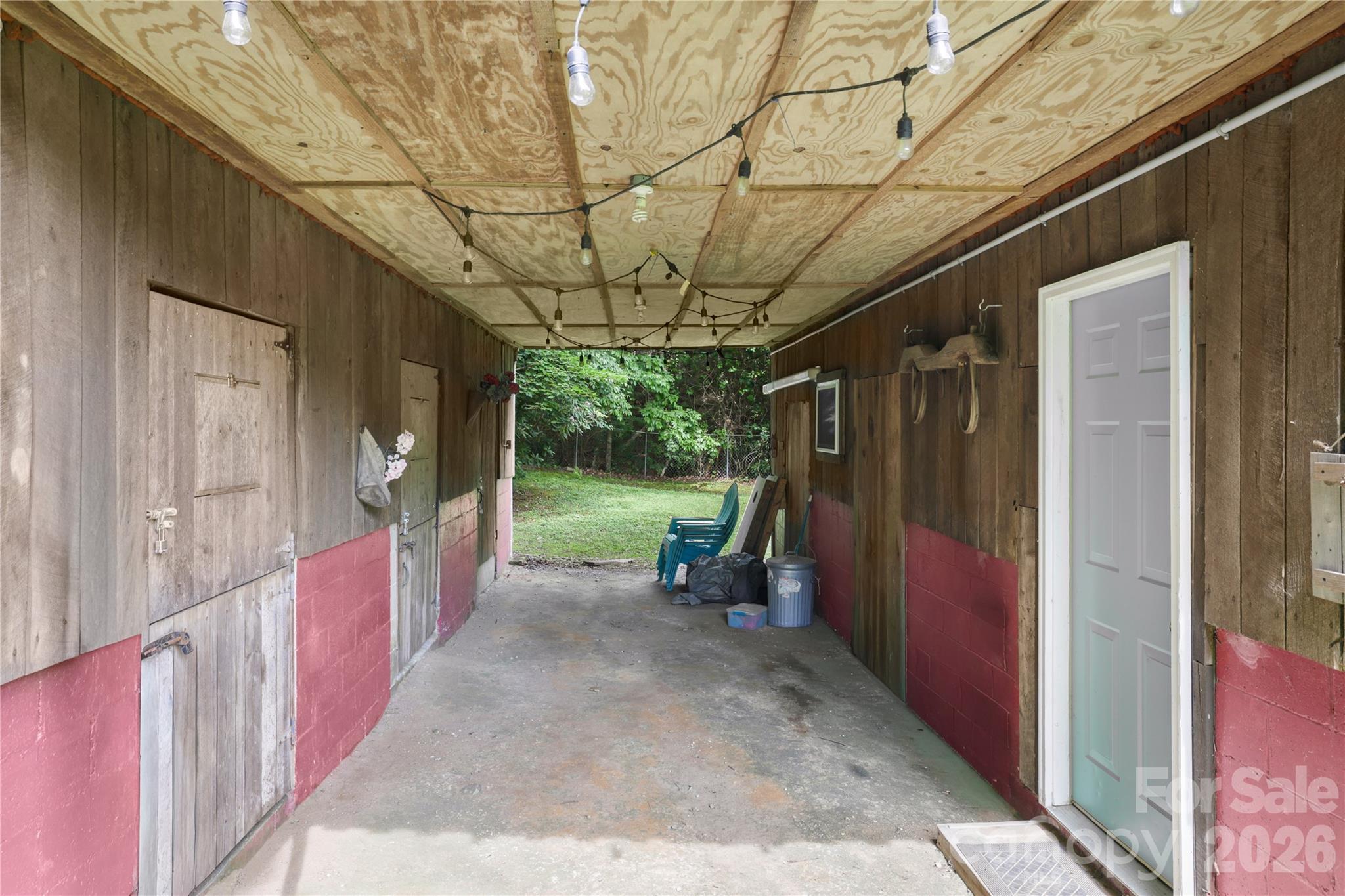 645 W Fork Creek Road — Saluda