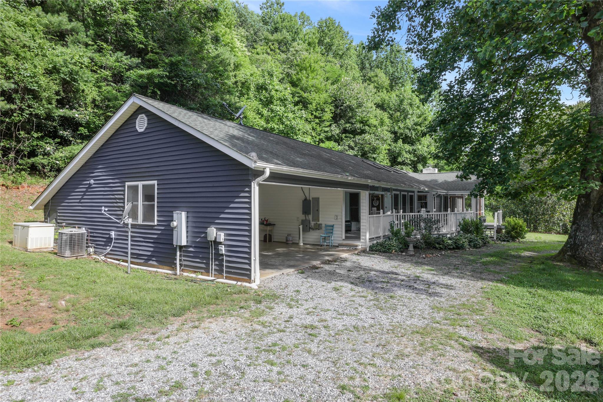 645 W Fork Creek Road — Saluda