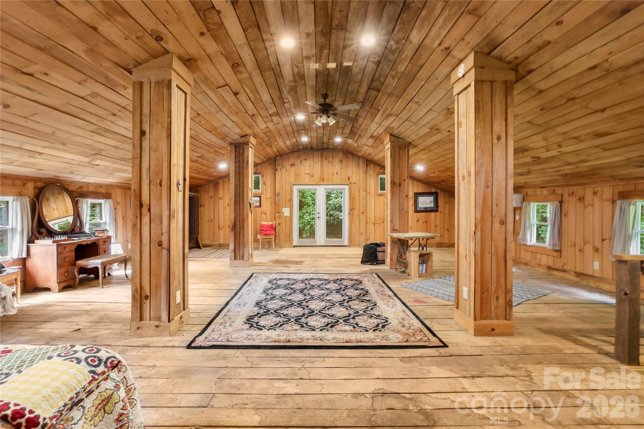 645 W Fork Creek Road — Saluda