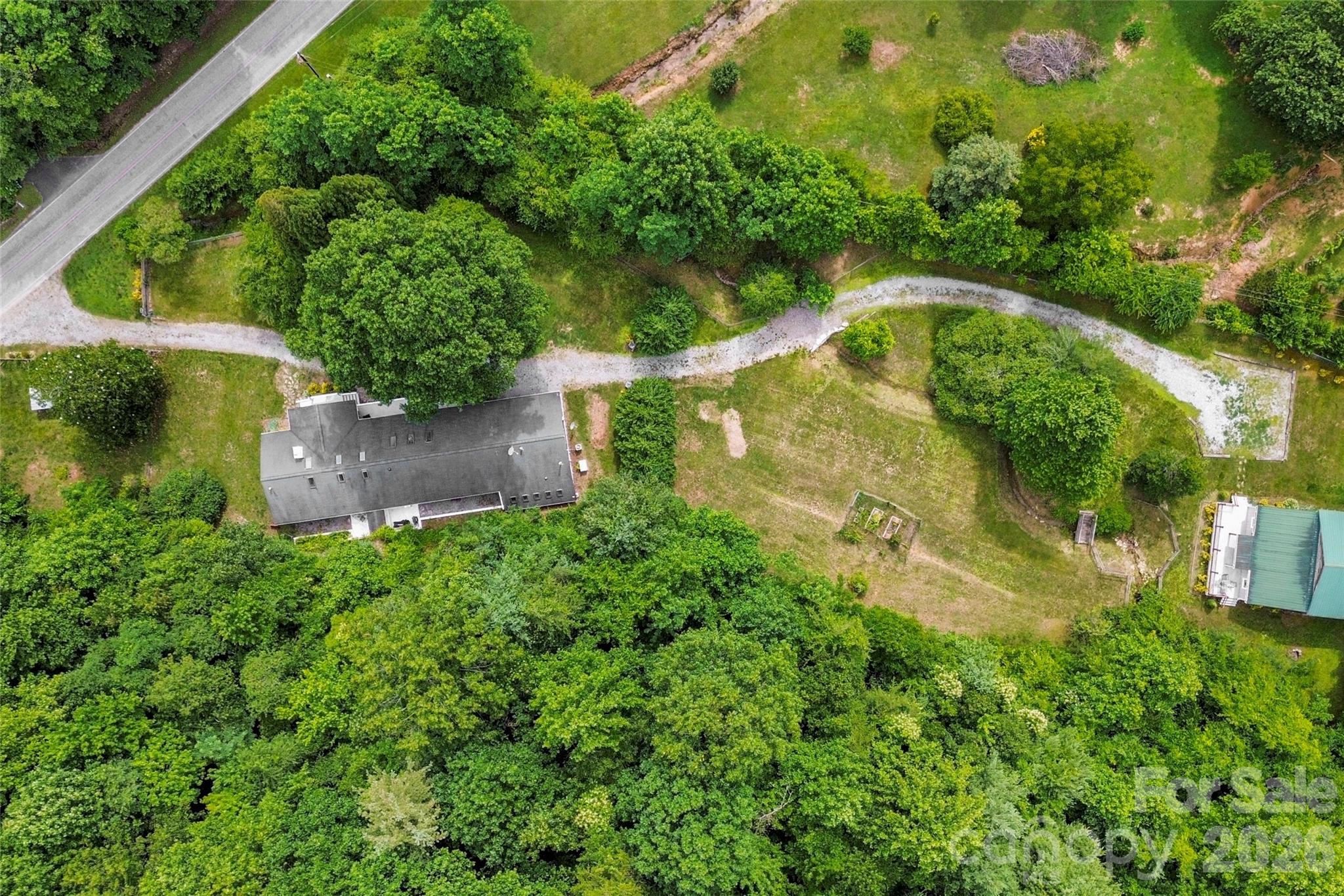 645 W Fork Creek Road — Saluda