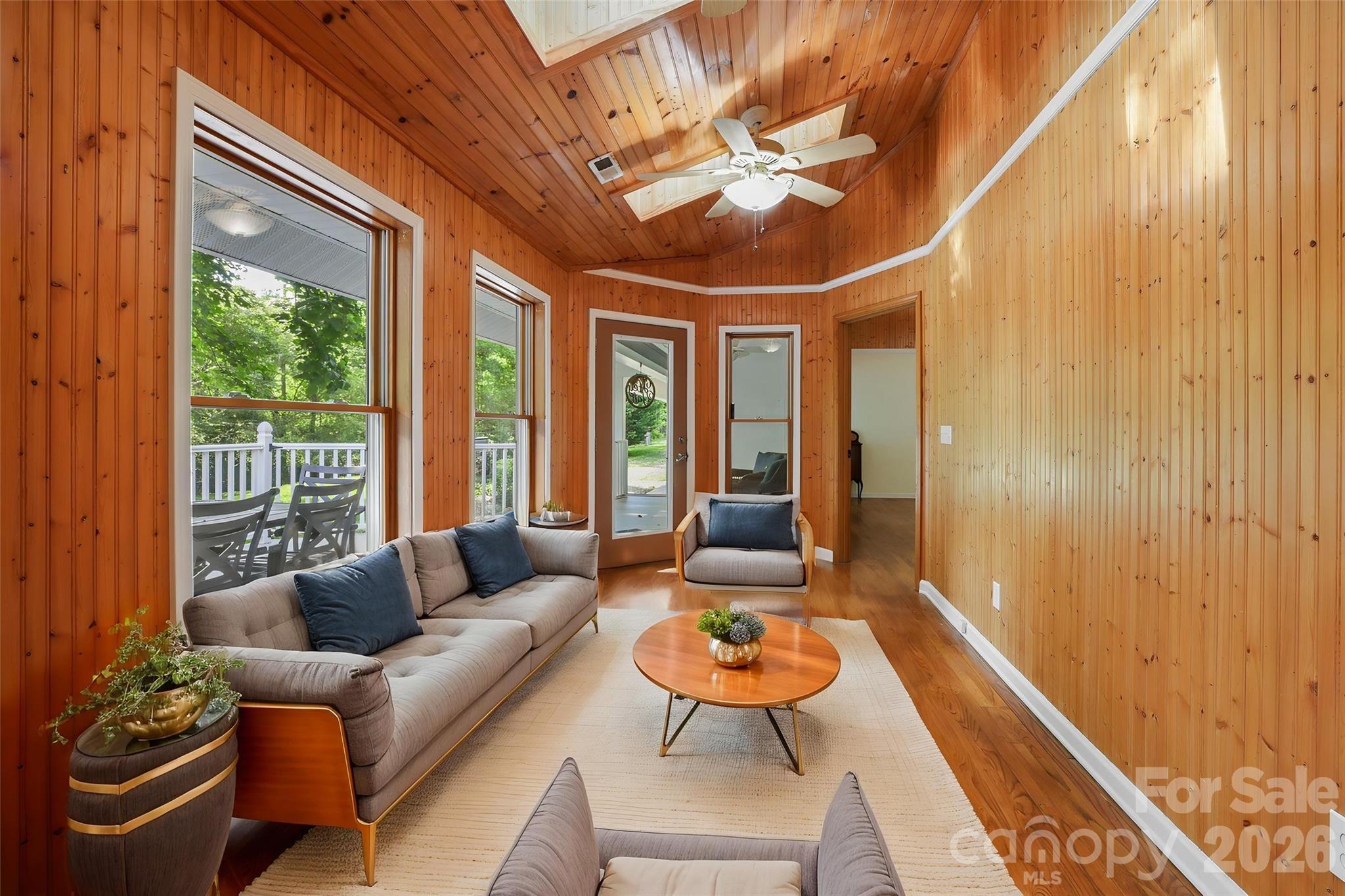 645 W Fork Creek Road — Saluda
