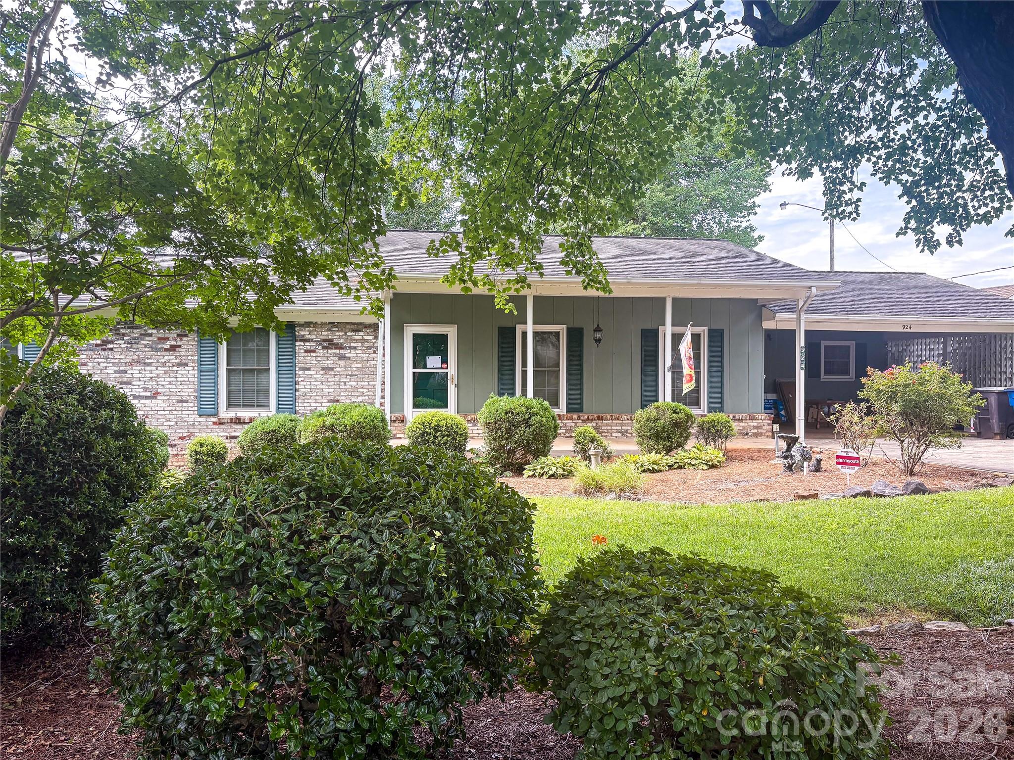 924 Thomas Street — Statesville