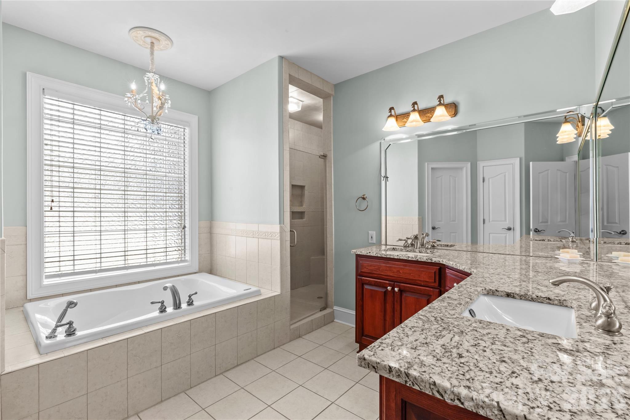 107 Kenway Loop — Mooresville