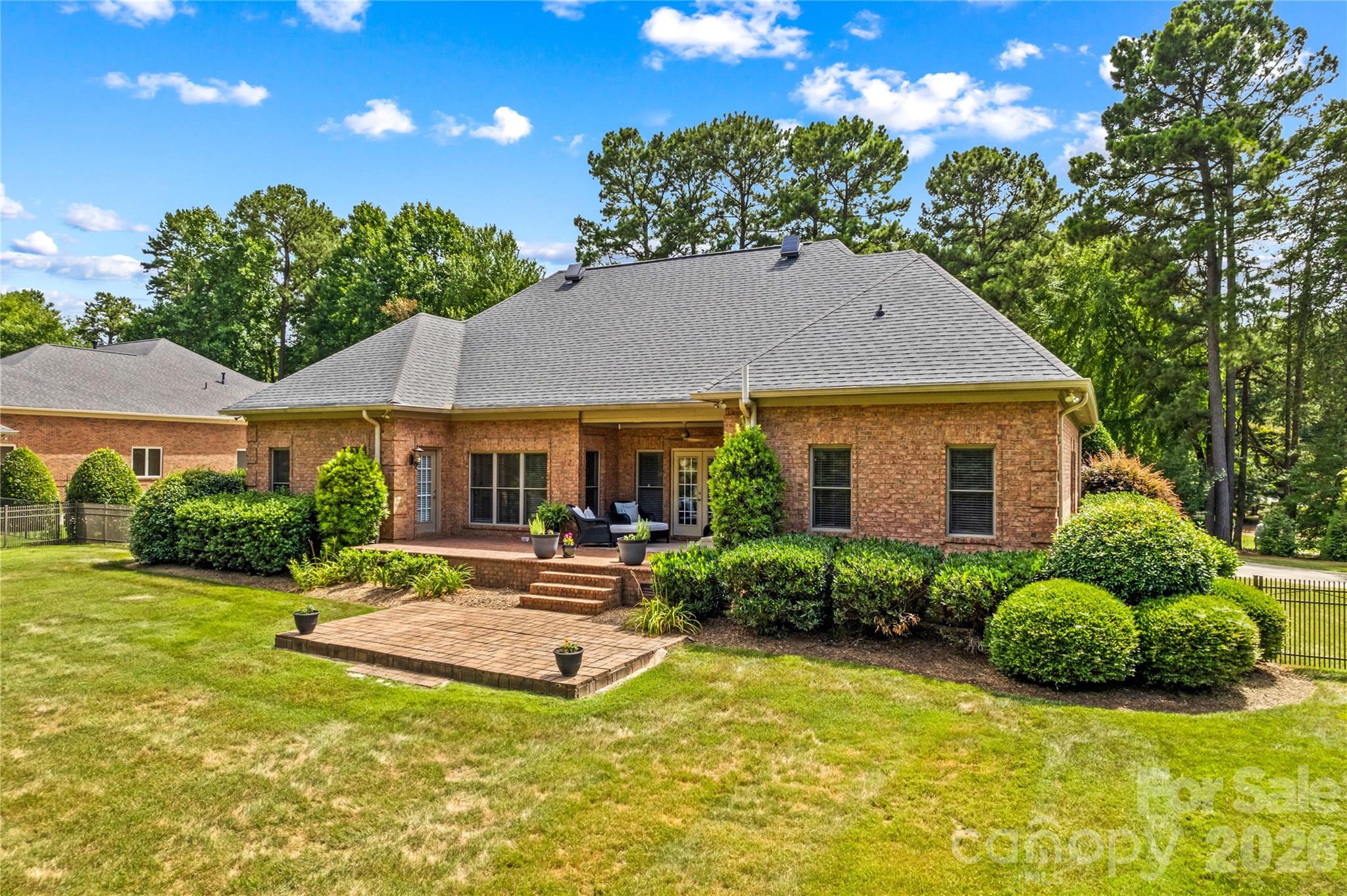 107 Kenway Loop — Mooresville