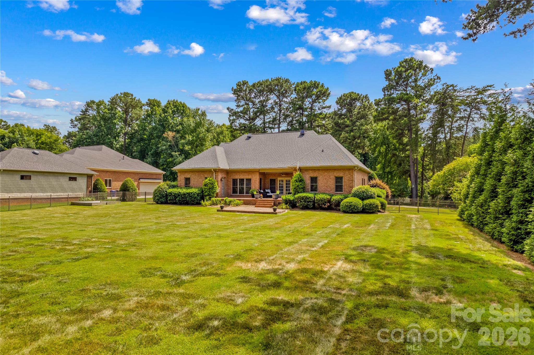 107 Kenway Loop — Mooresville