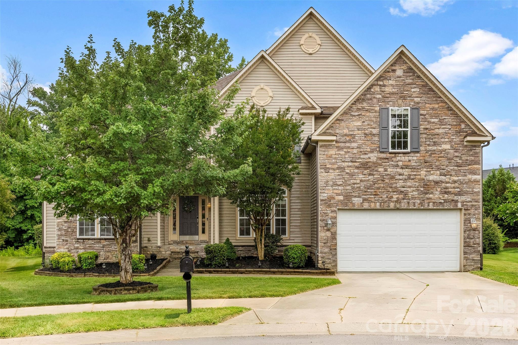 1628 Alexia Court NW — Concord
