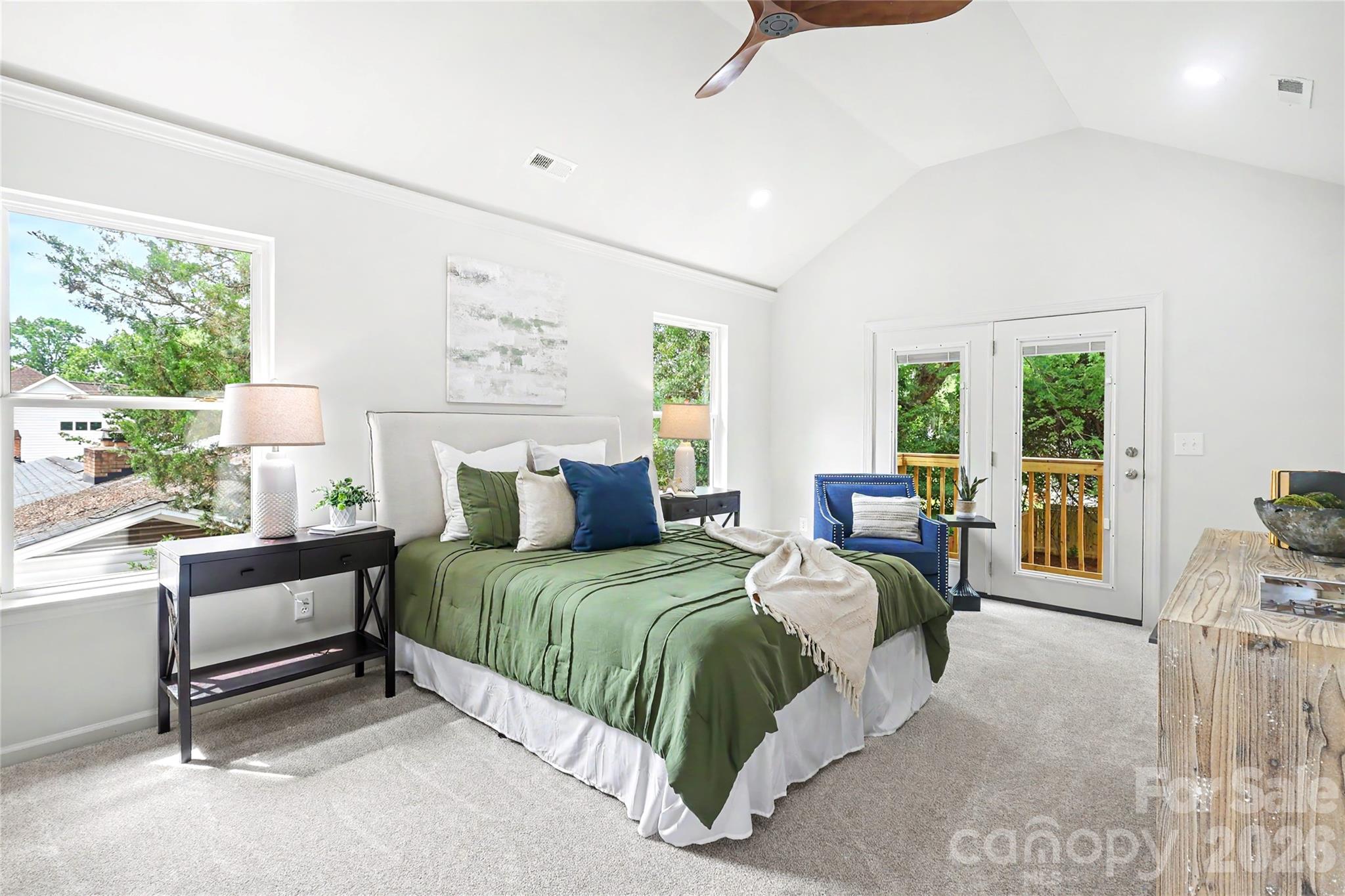 3834 Moultrie Street — Charlotte
