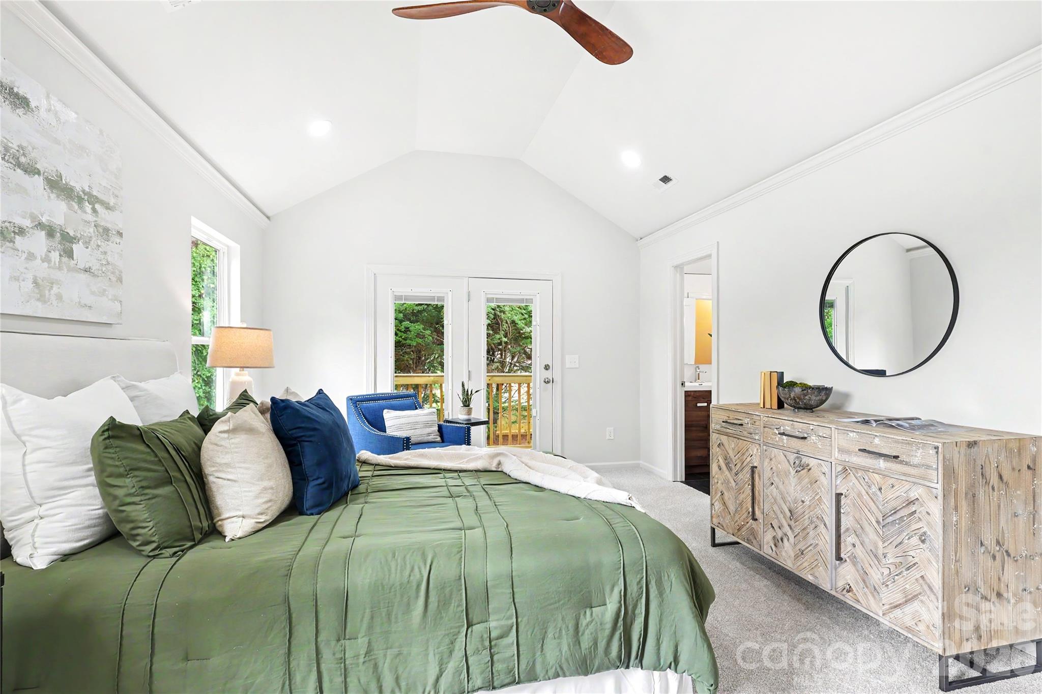 3834 Moultrie Street — Charlotte