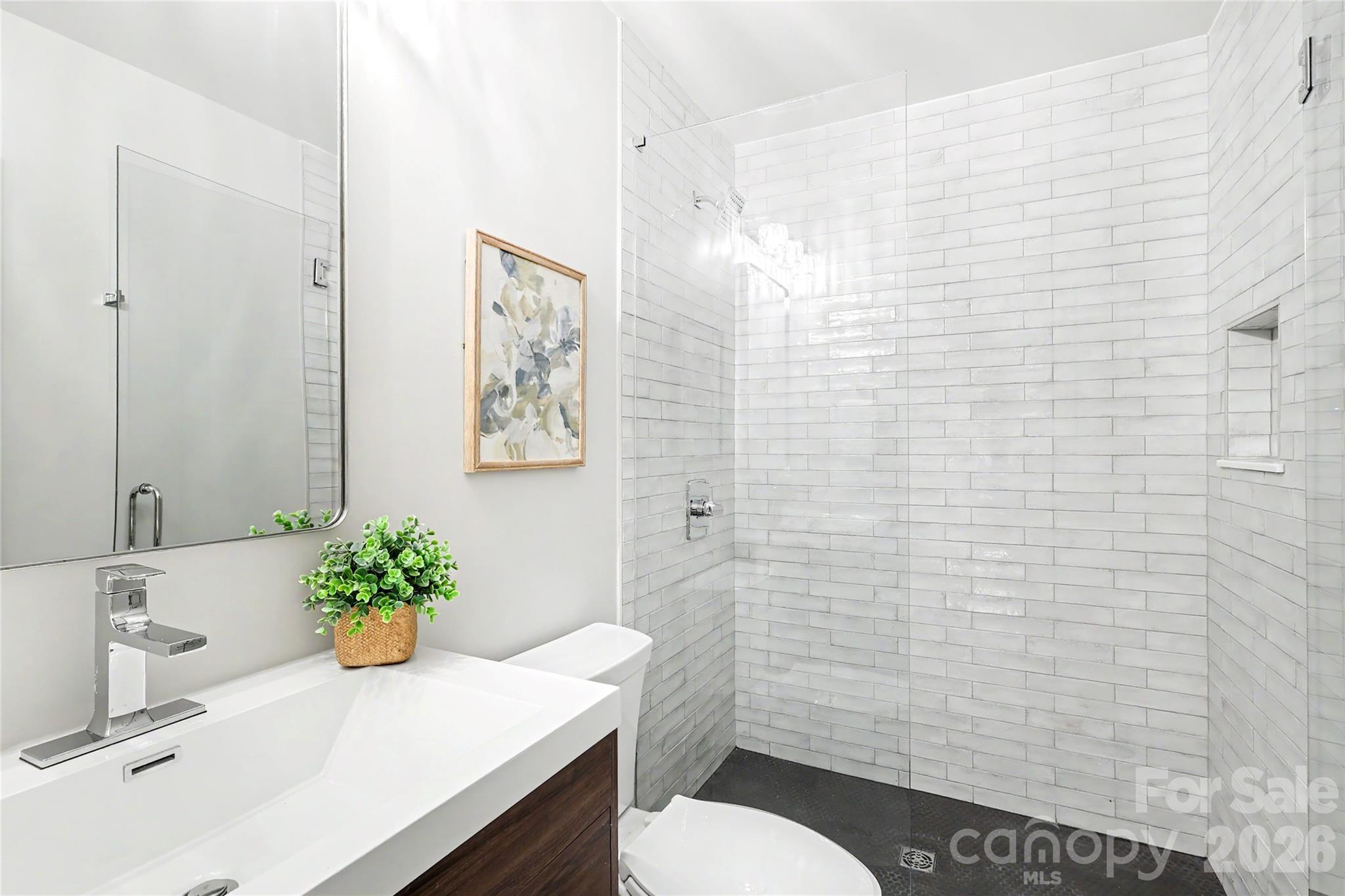 3834 Moultrie Street — Charlotte