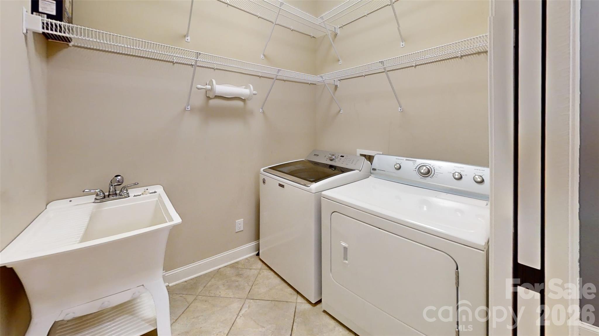 8909 Sweet Cherry Lane — Denver