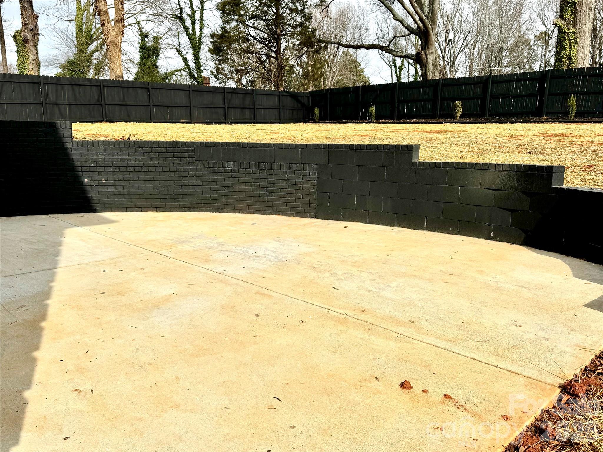 5635 Ruth Drive — Charlotte