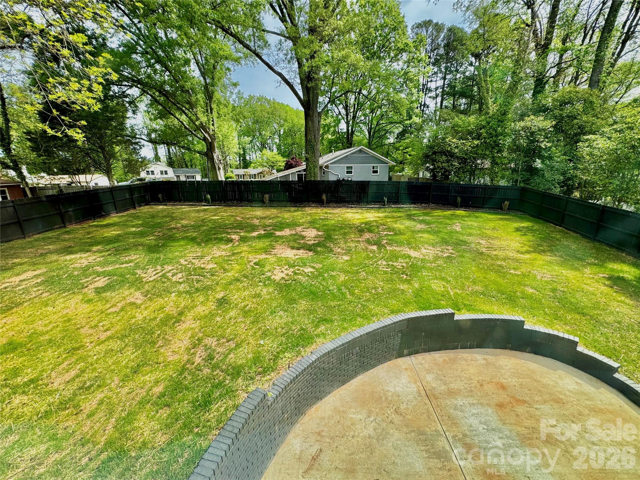 5635 Ruth Drive — Charlotte
