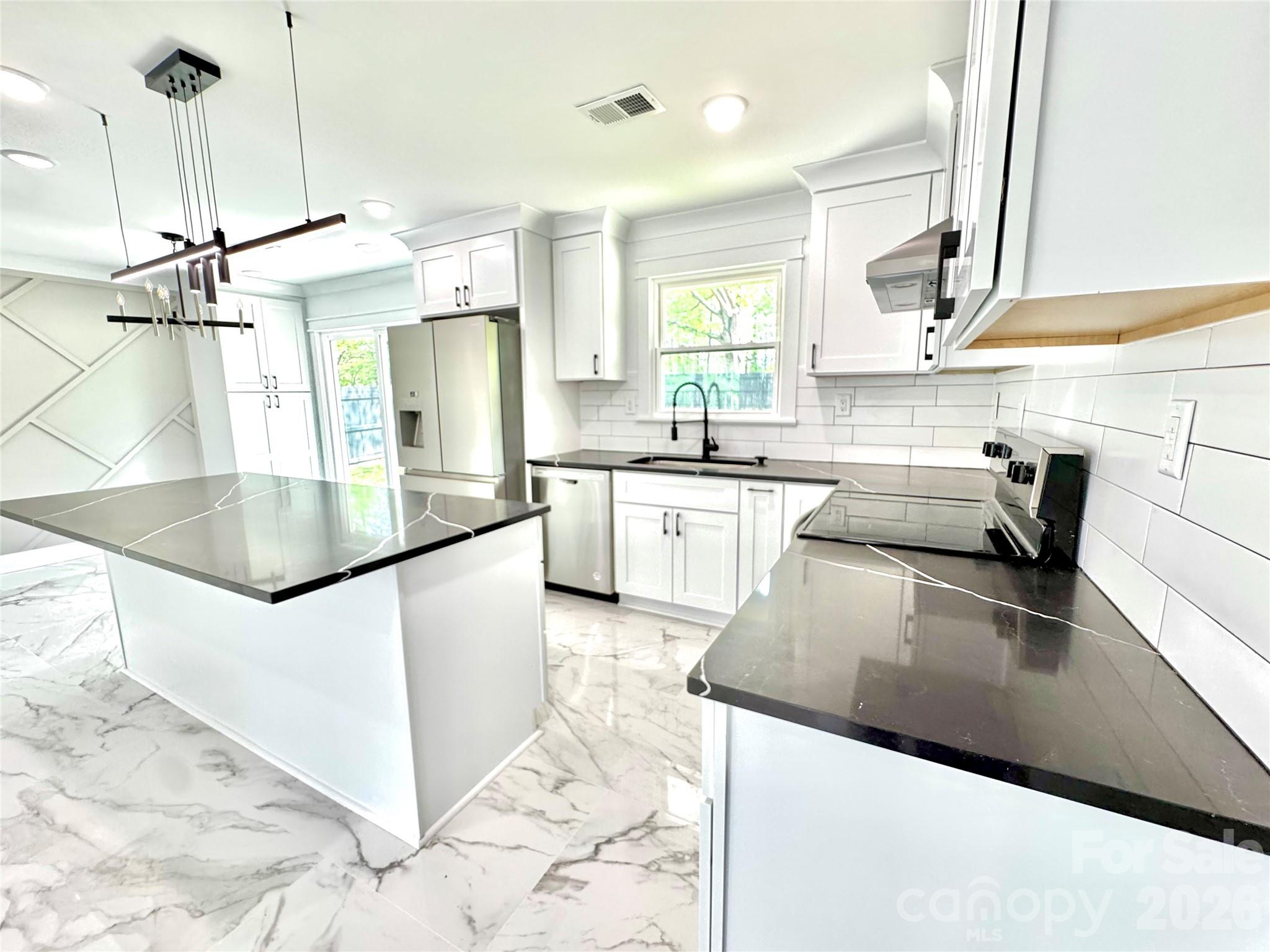5635 Ruth Drive — Charlotte