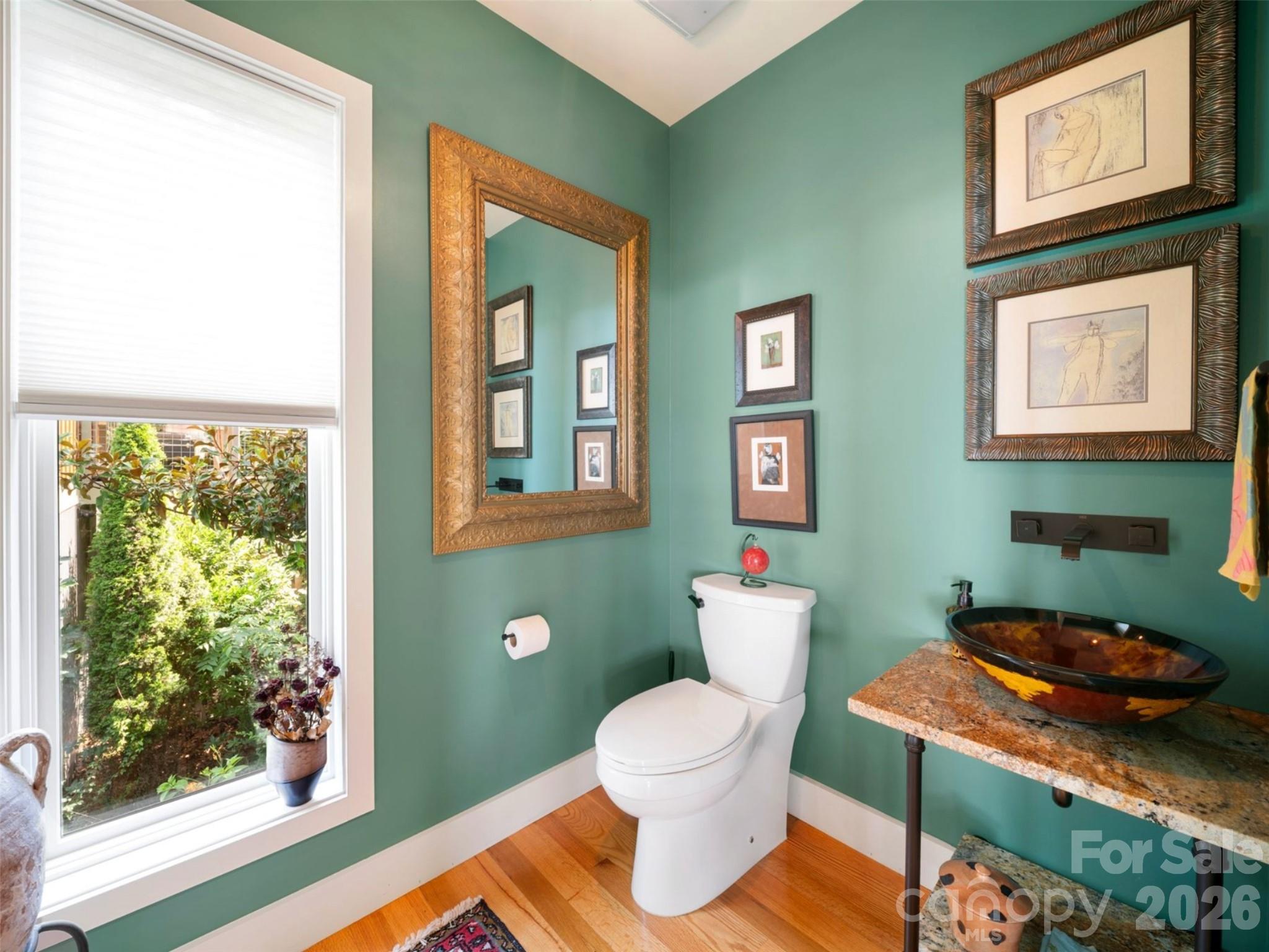 220 Riverview Drive — Asheville