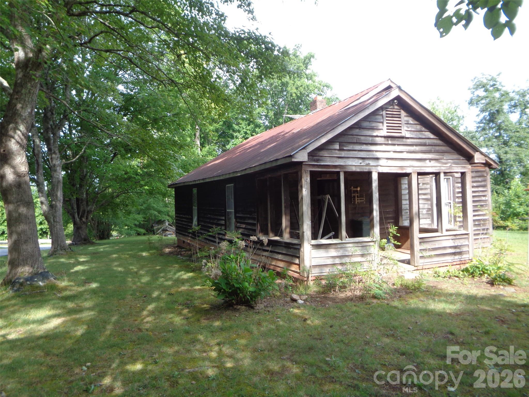 160 Mountain View Cemetery Road — Rutherfordton