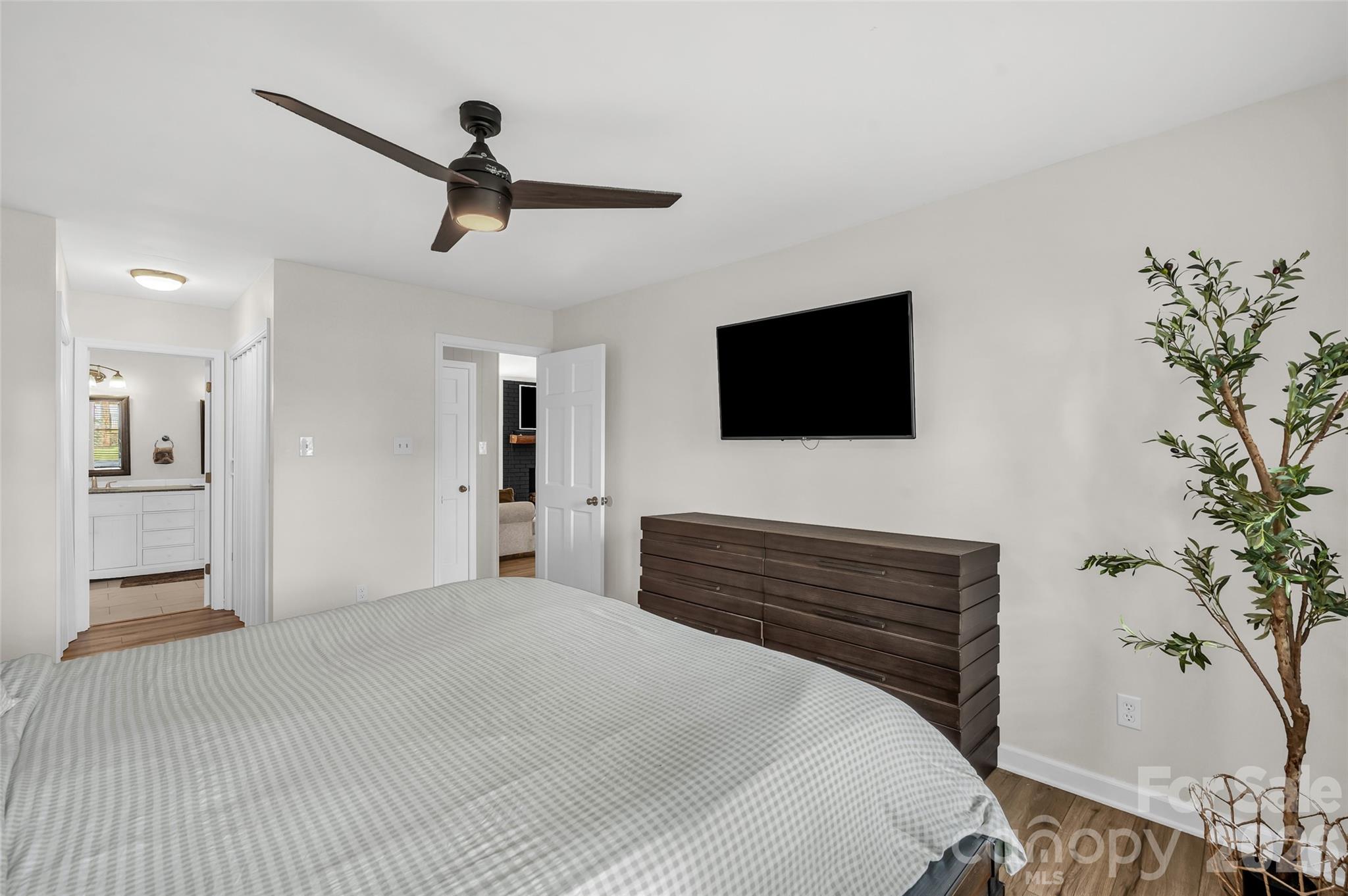 452 Faith Road — Mooresville