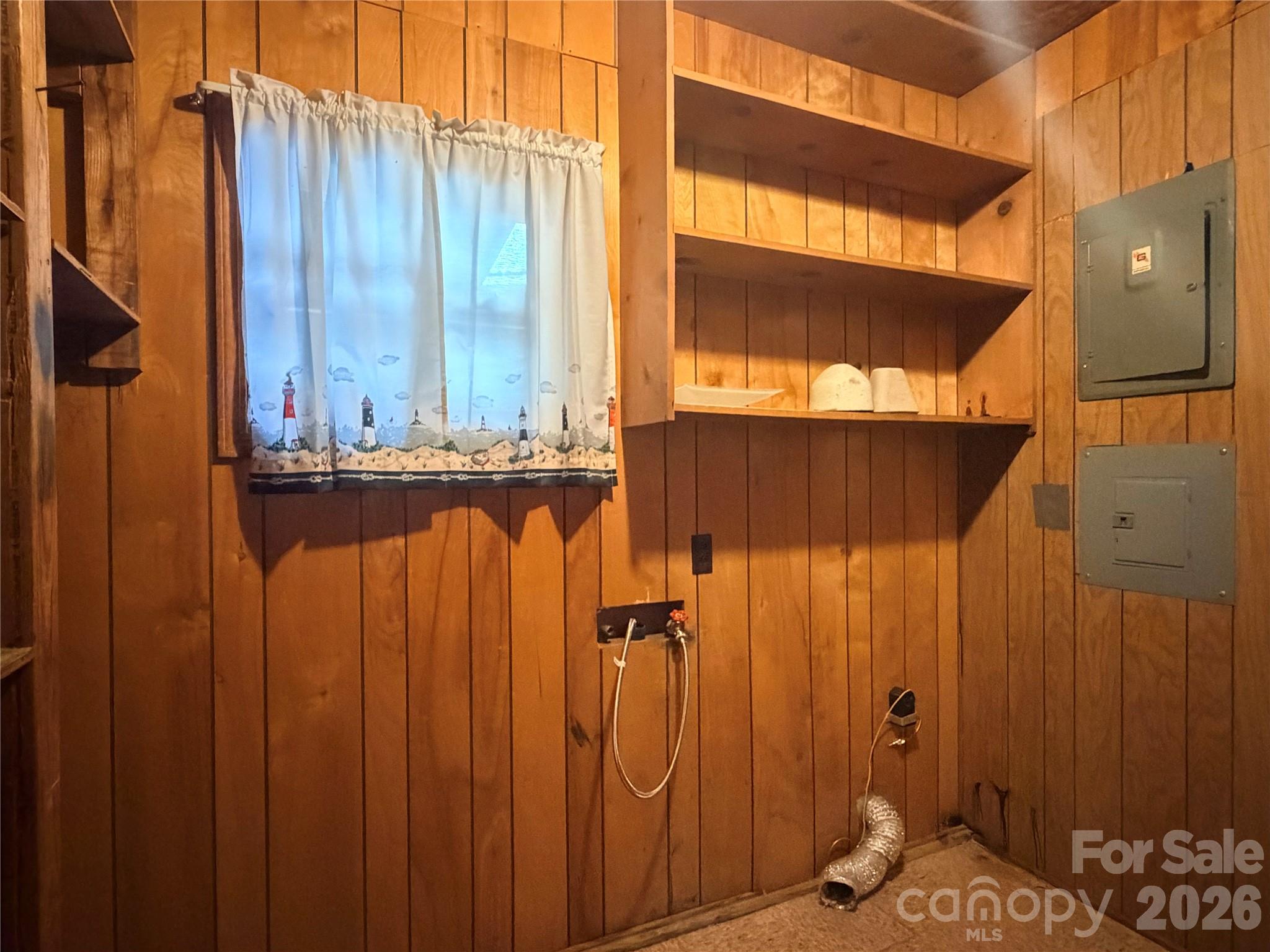 5945 Flowes Store Road — Concord