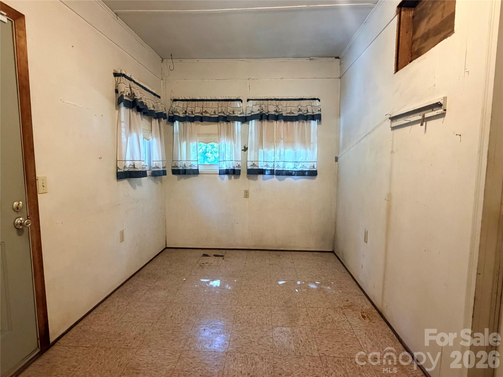 5945 Flowes Store Road — Concord