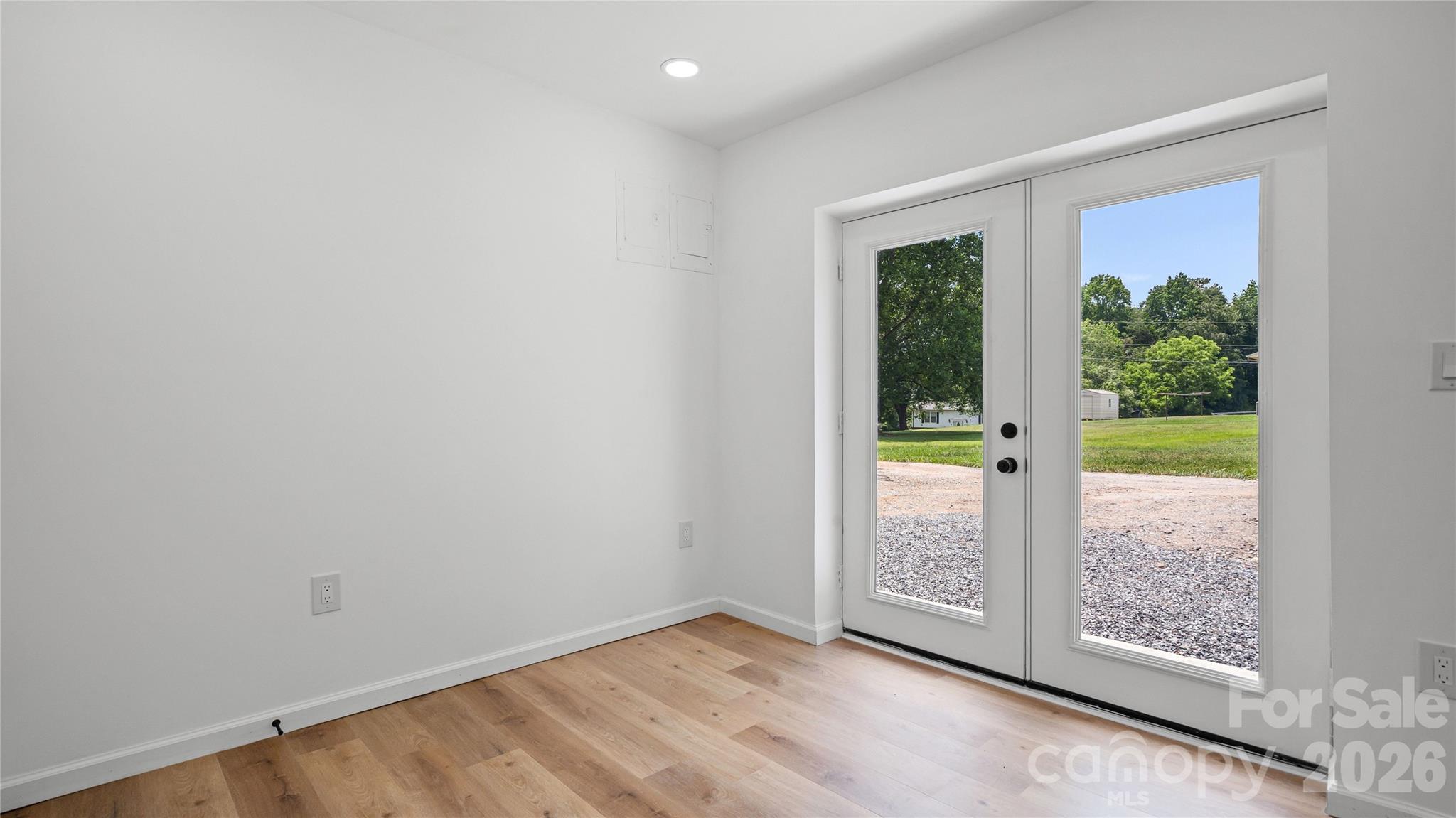 2330 40th Avenue Court NE — Hickory
