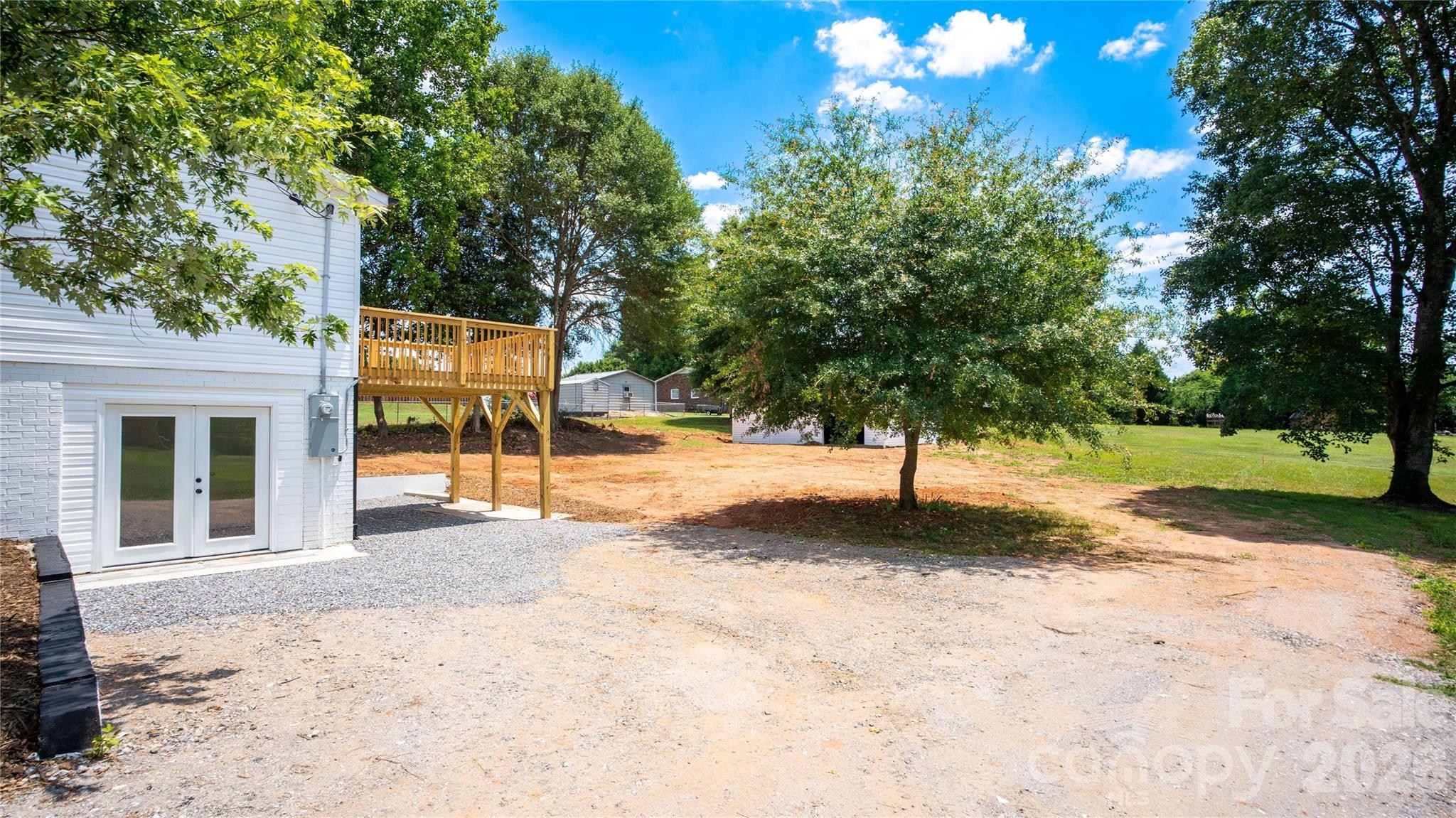 2330 40th Avenue Court NE — Hickory