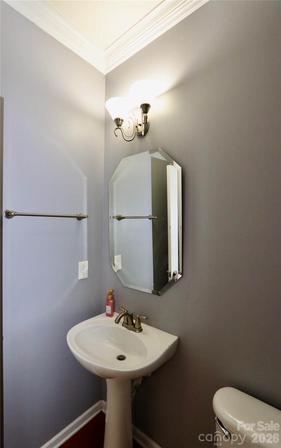 3586 Larkhaven Avenue SW — Concord