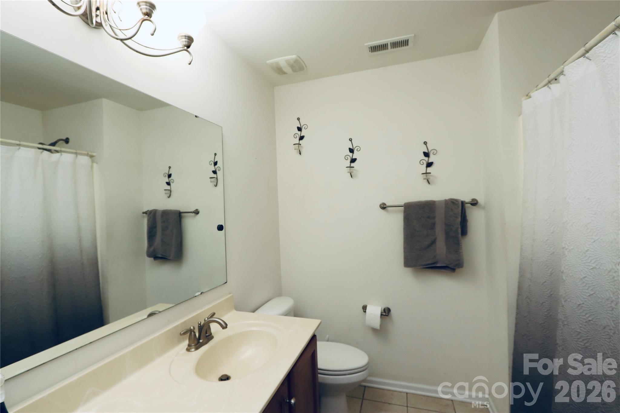 3586 Larkhaven Avenue SW — Concord