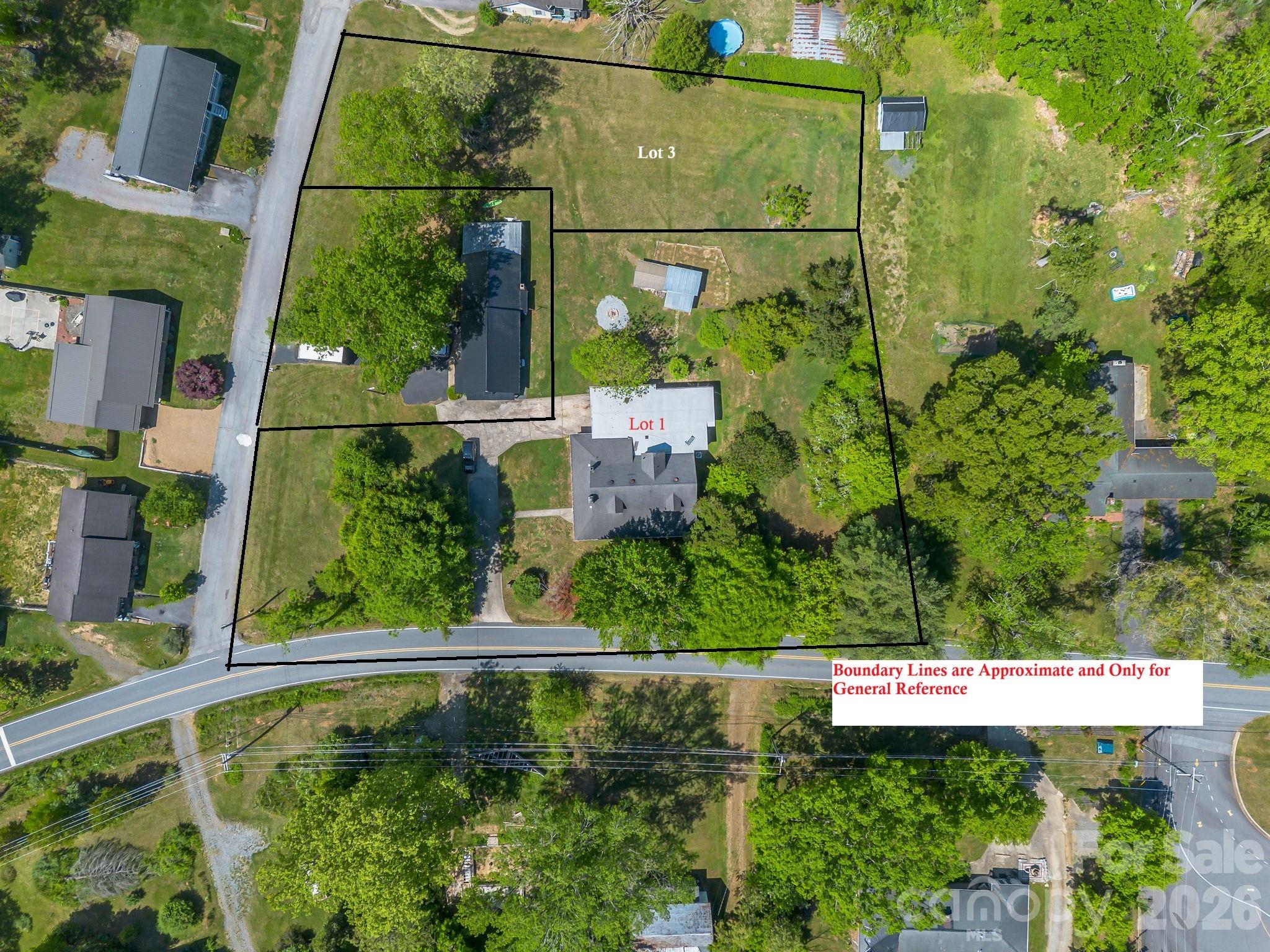 363 Etowah School Road — Hendersonville