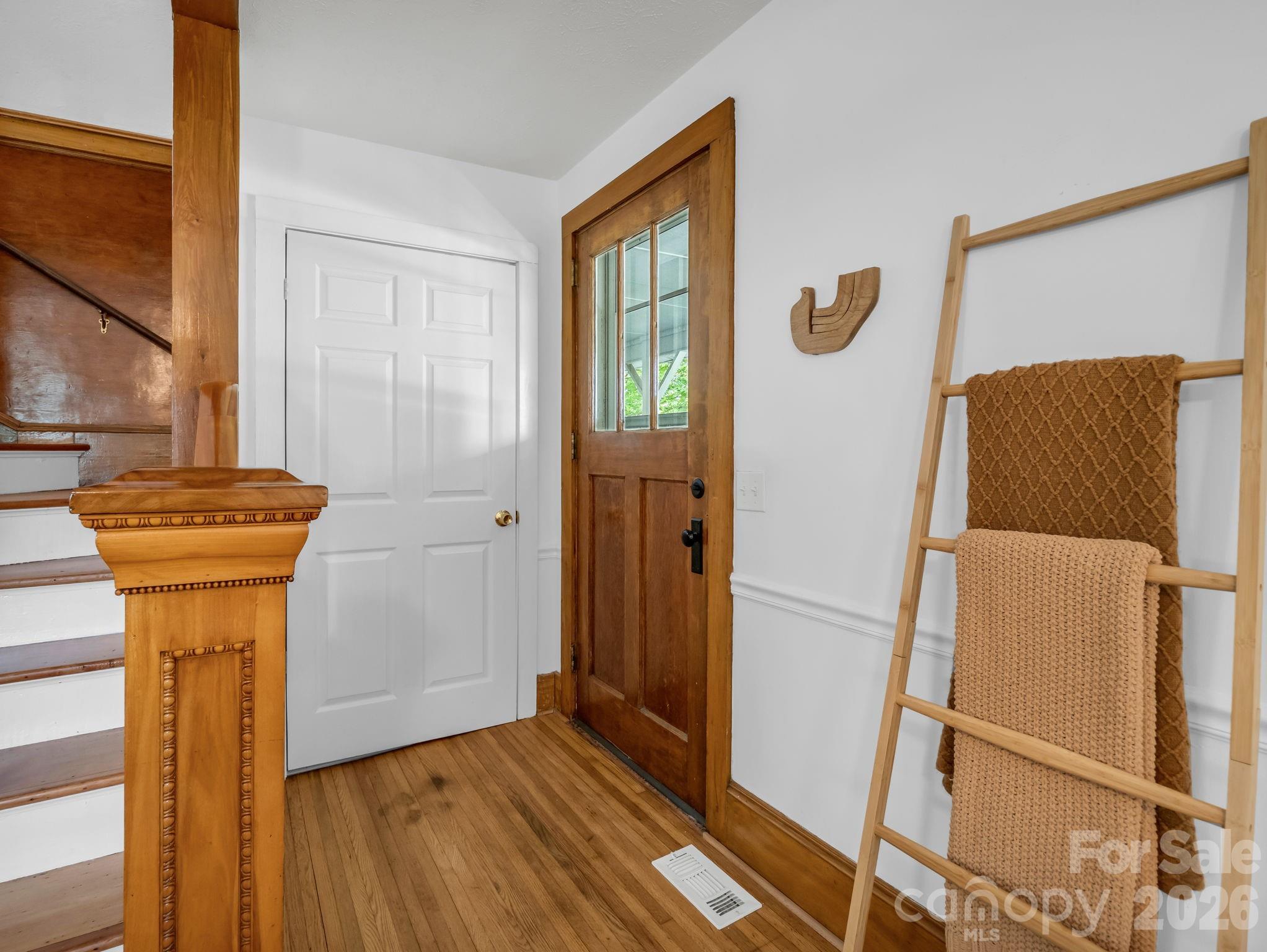 363 Etowah School Road — Hendersonville
