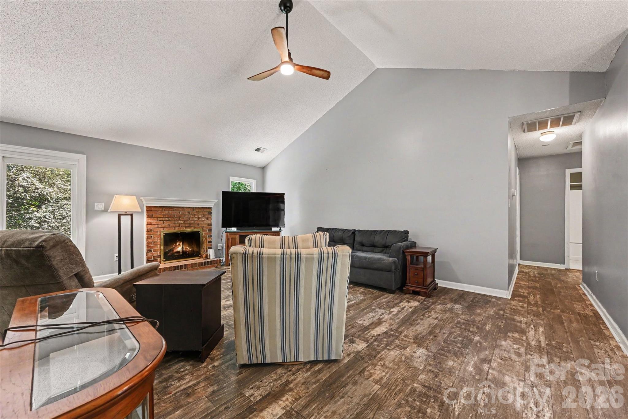 8410 Gidleigh Court — Charlotte