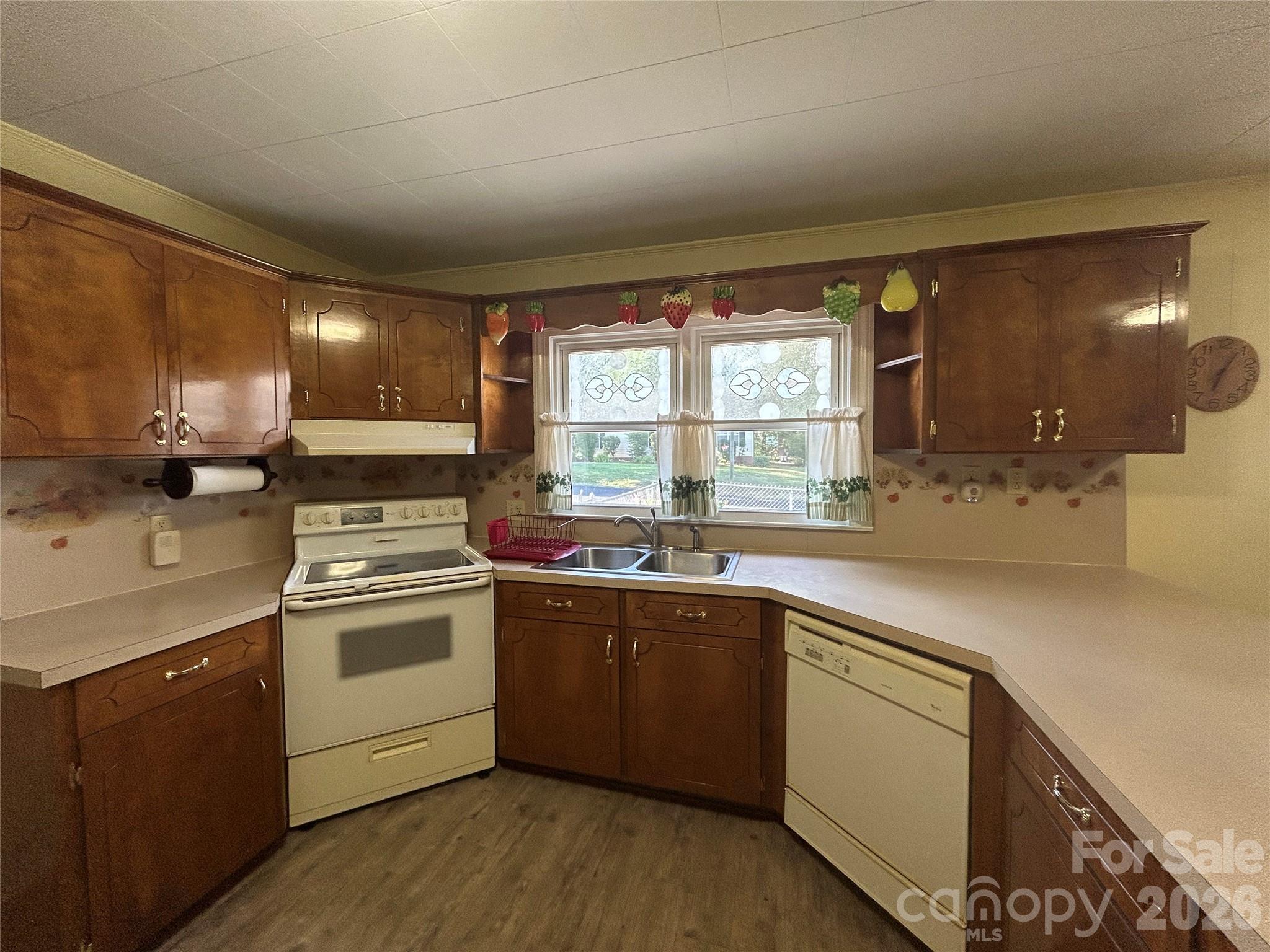 402 E 24TH Street — Kannapolis
