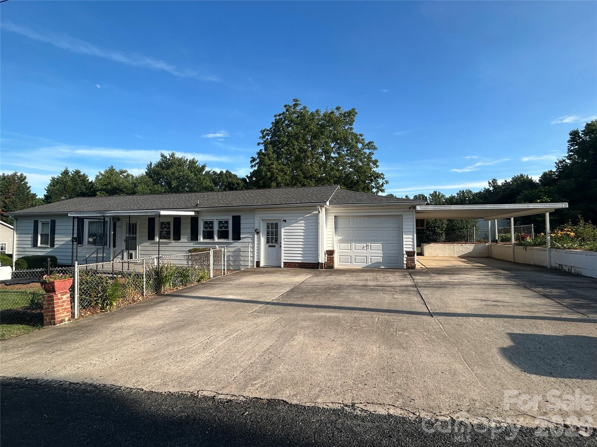 402 E 24TH Street — Kannapolis