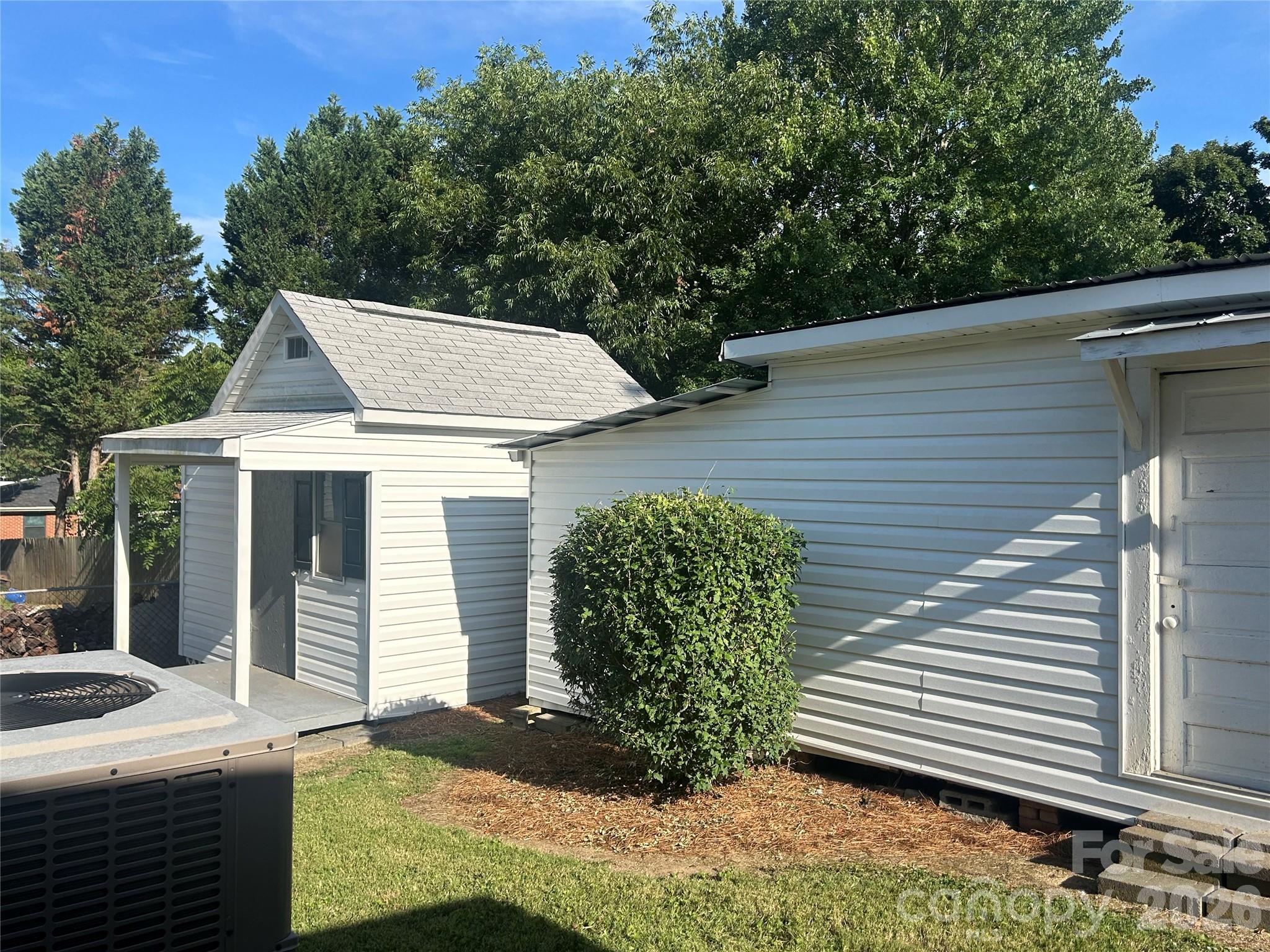 402 E 24TH Street — Kannapolis