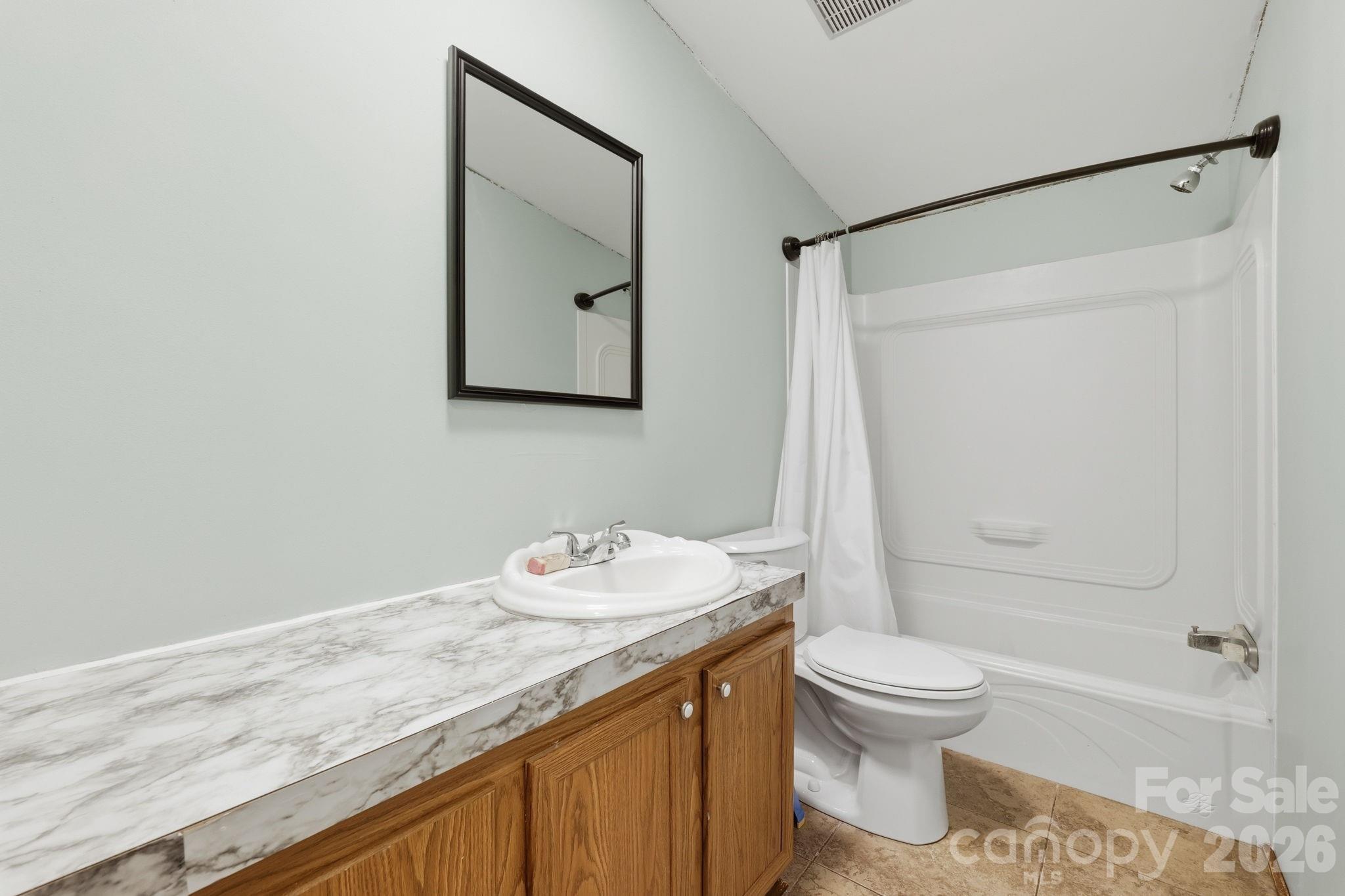 365 Sunflower Road — Statesville