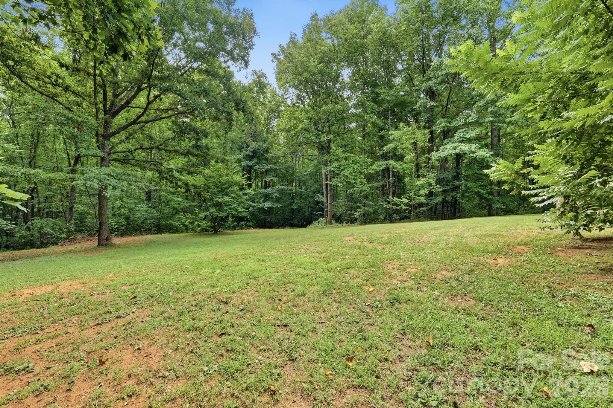 365 Sunflower Road — Statesville
