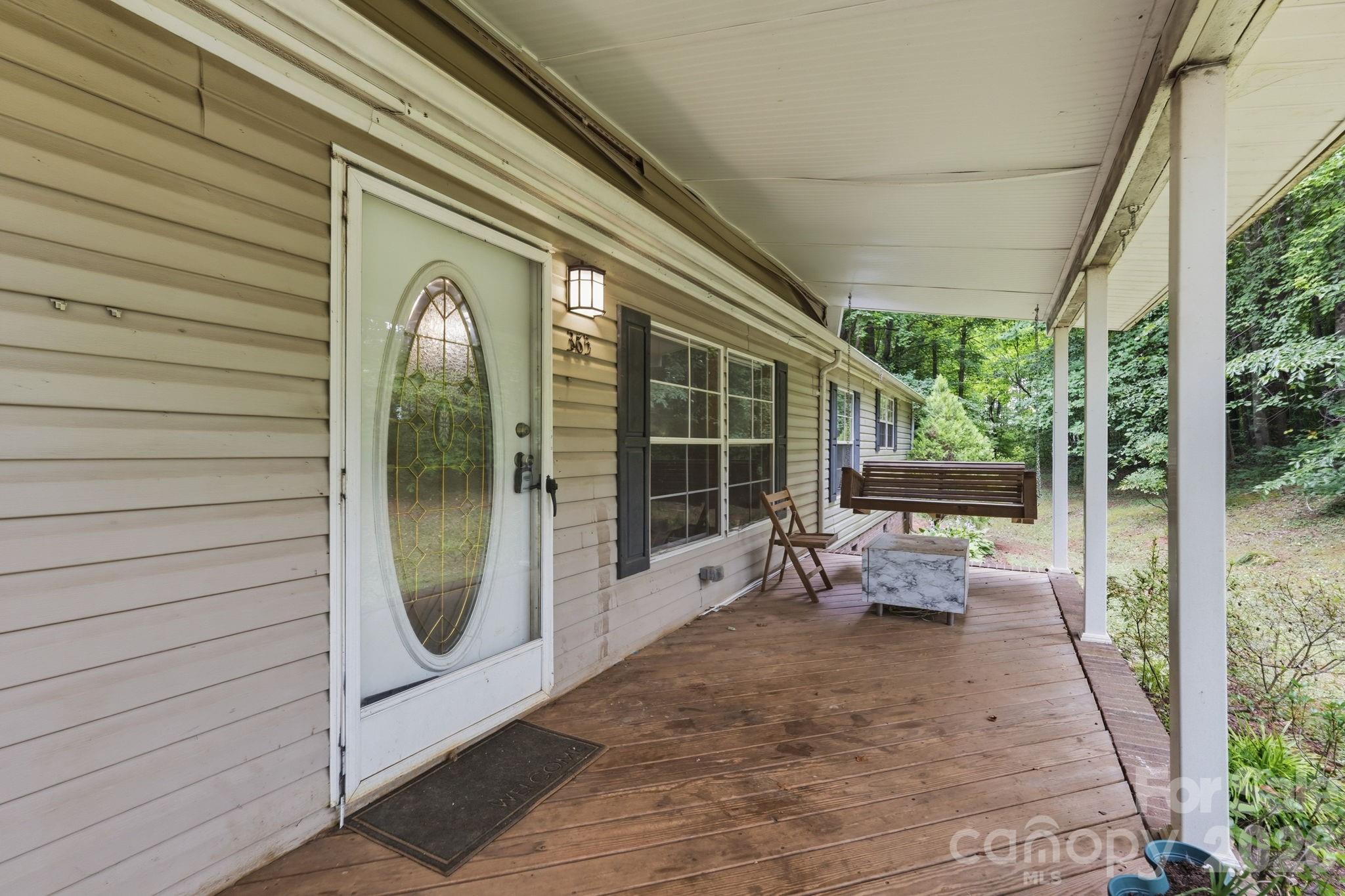 365 Sunflower Road — Statesville