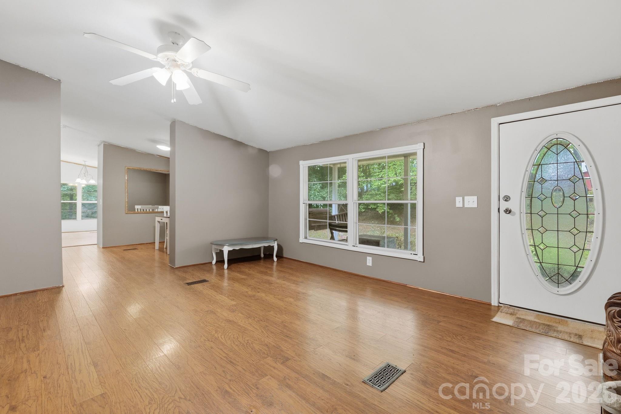365 Sunflower Road — Statesville